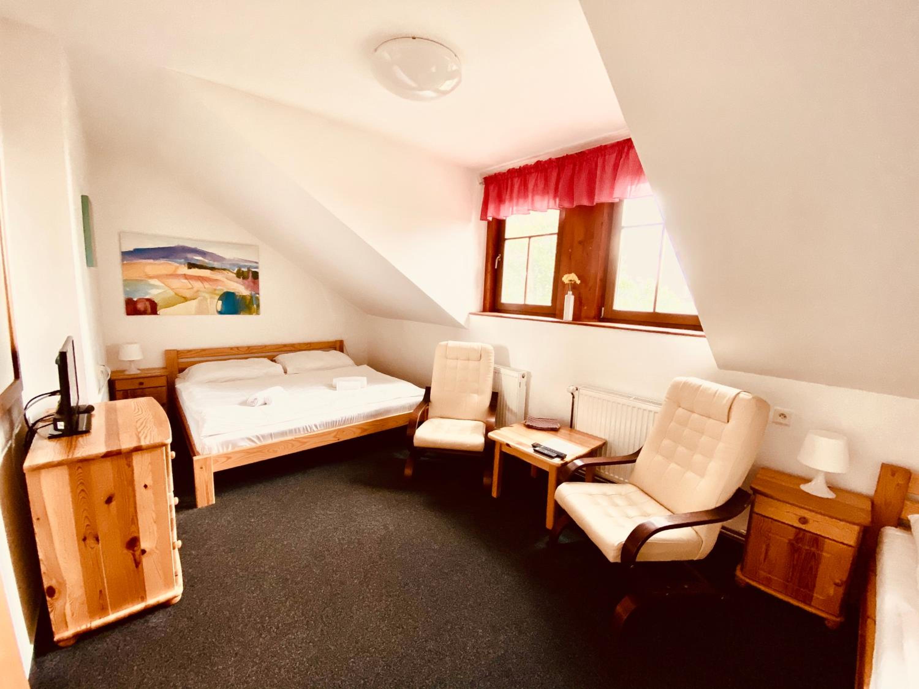 Triple Room photo 2