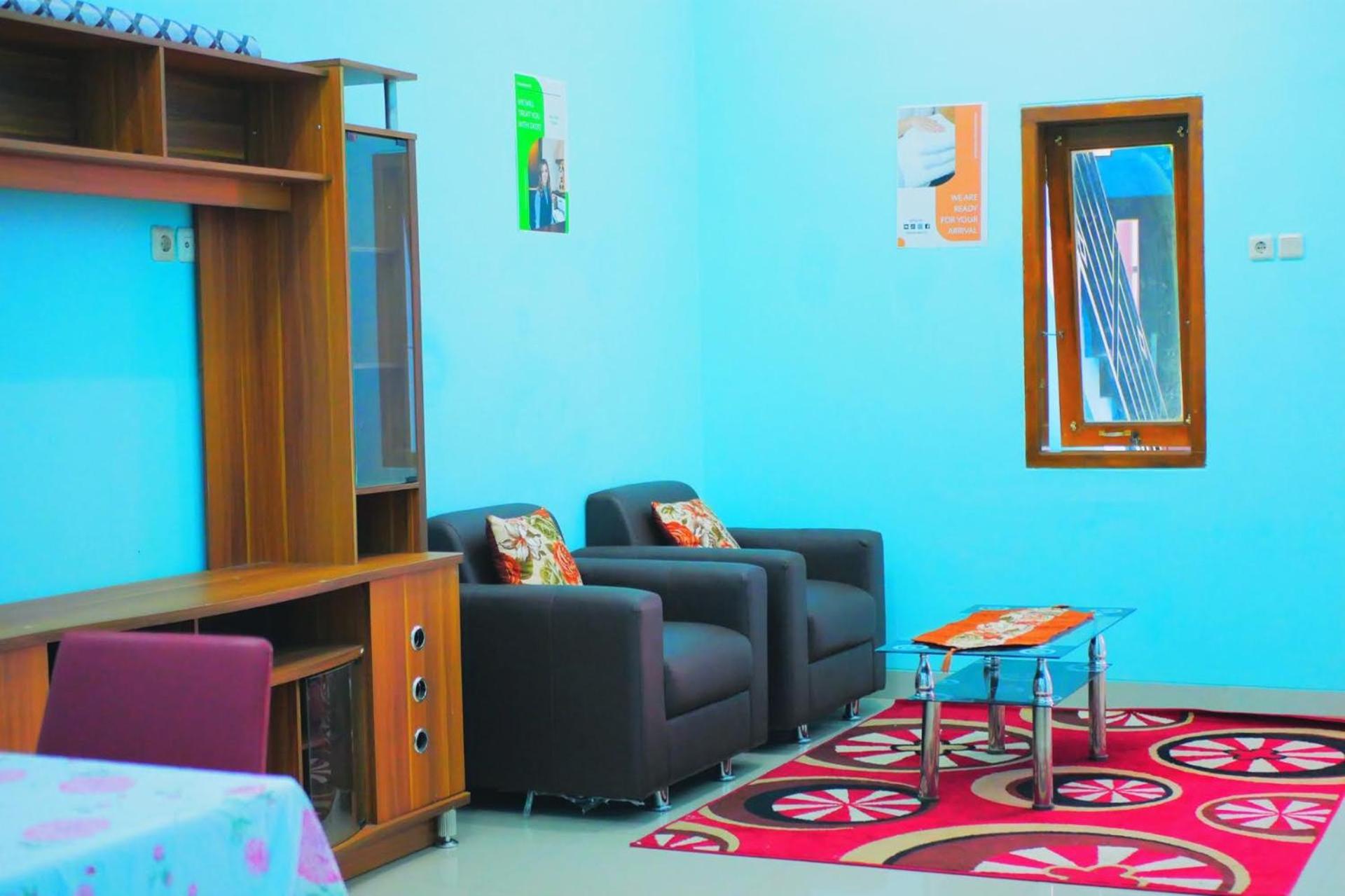 Three-Bedroom Suite photo 1