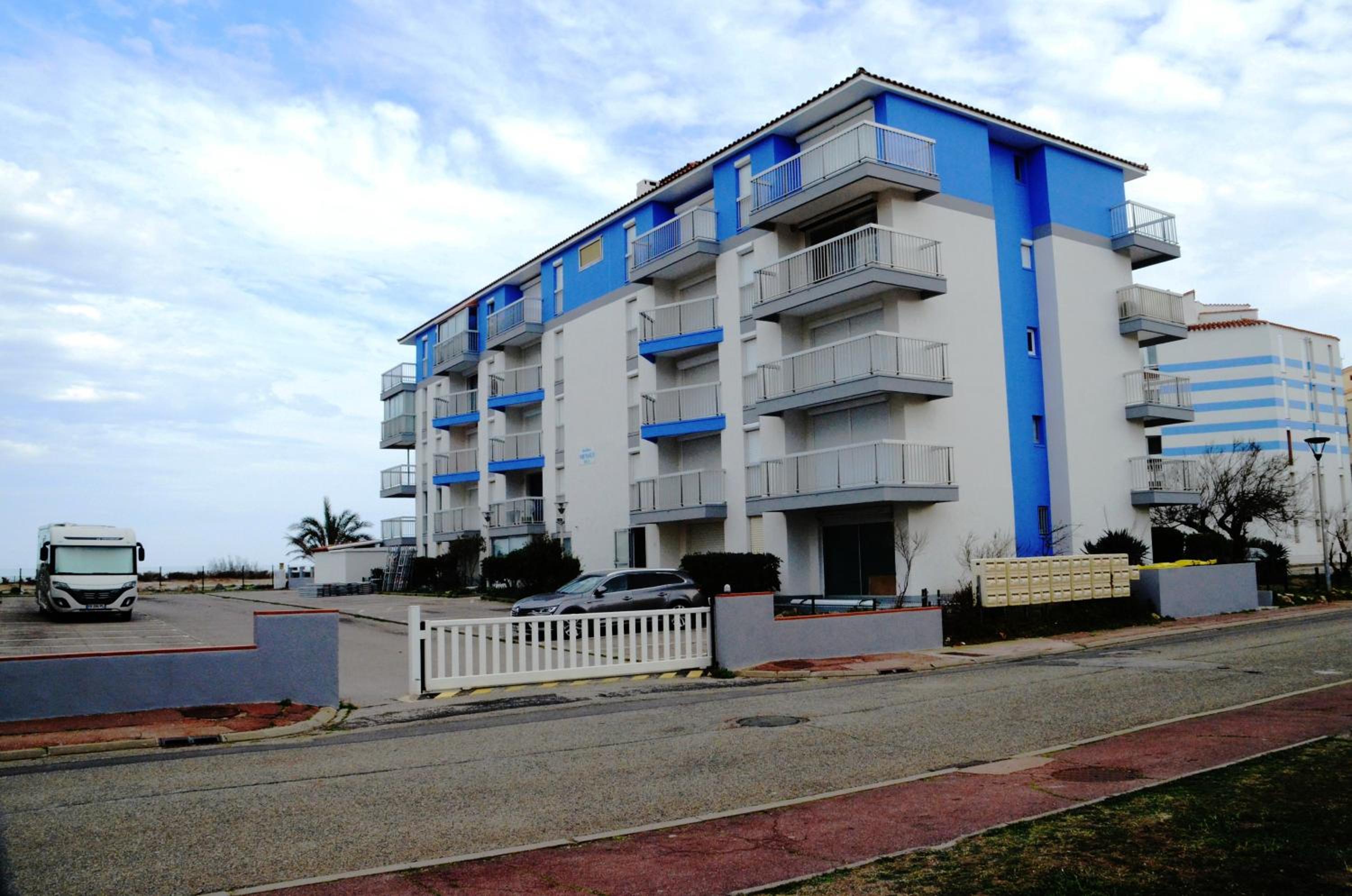 Apartment with Sea View - Photo 1