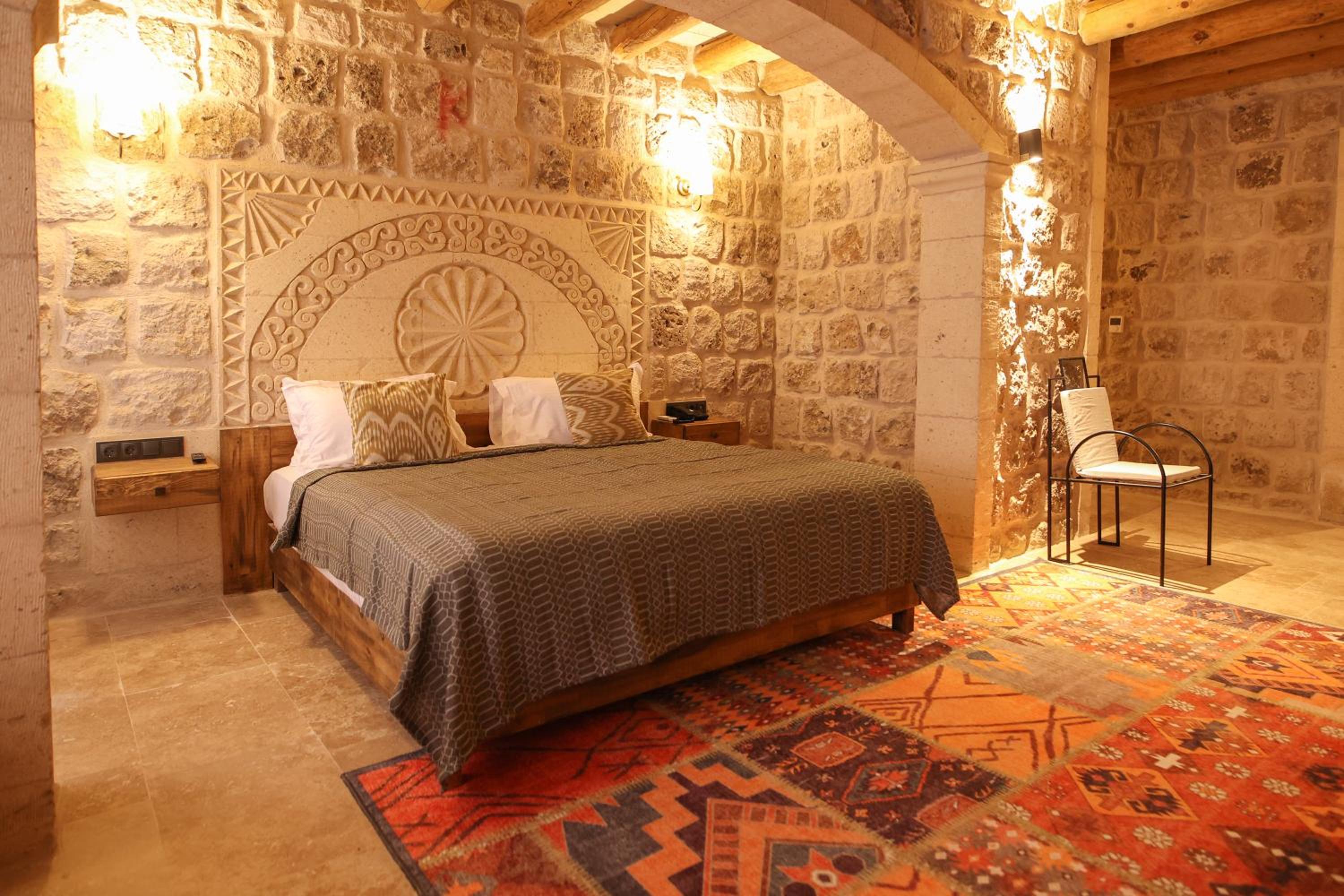 Deluxe Suite - Photo 19