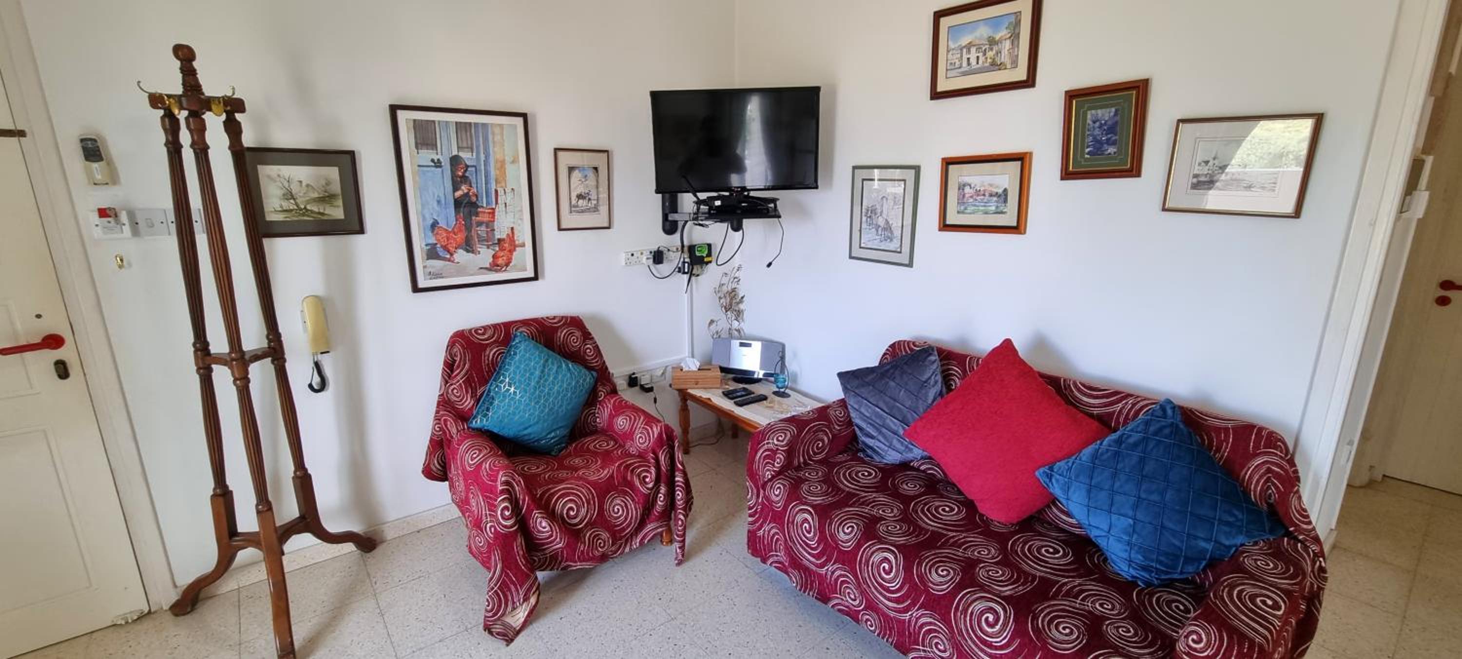 Two-Bedroom Apartment - Photo 41