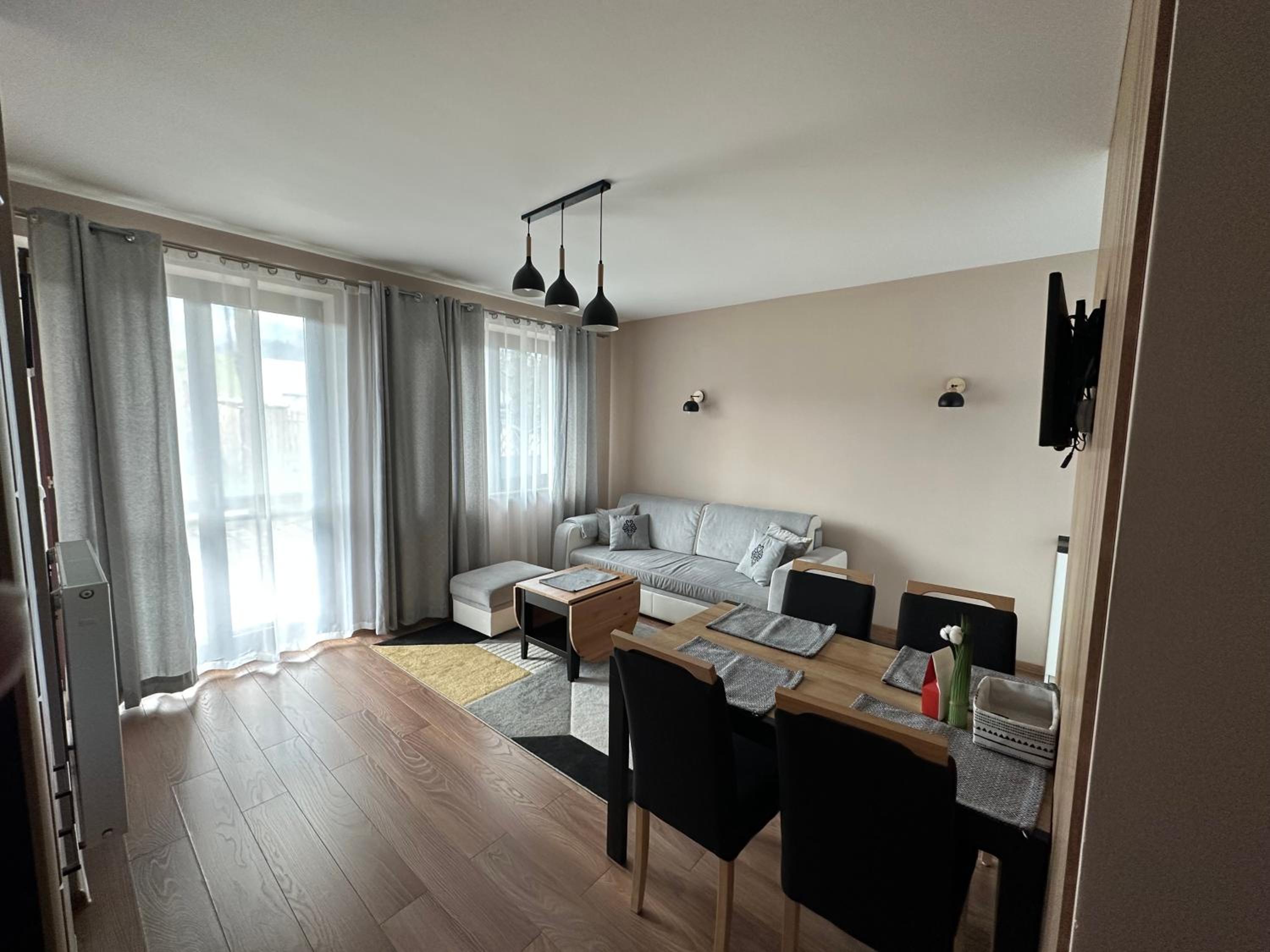 Apartment with Terrace photo 1