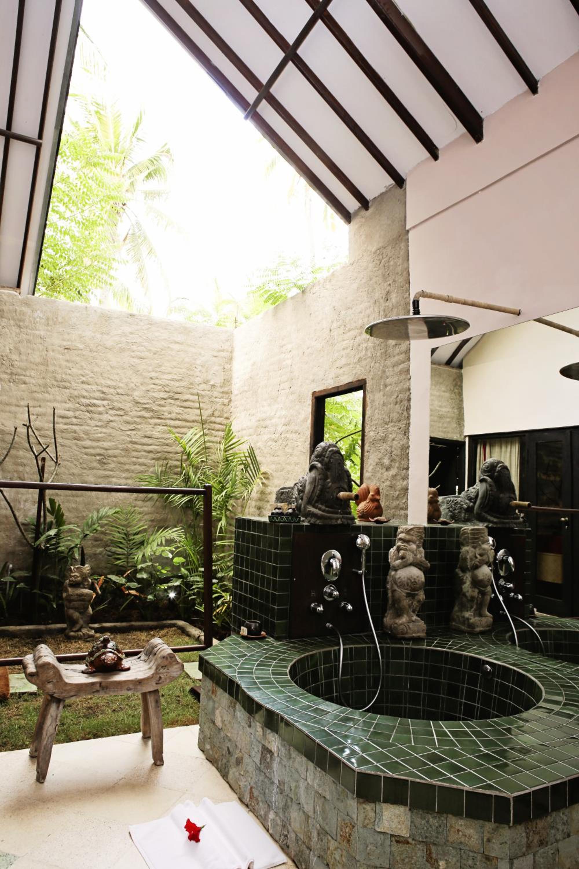 One-Bedroom Villa Svarga with Free Signature Daily Afternoon Tea - Photo 13
