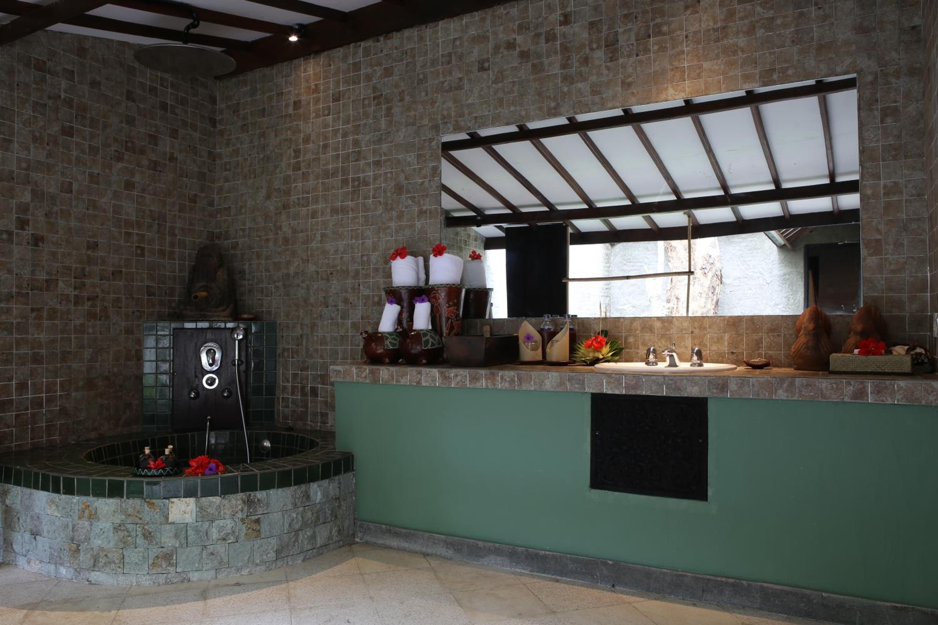 One-Bedroom Villa Svarga with Free Signature Daily Afternoon Tea - Photo 12
