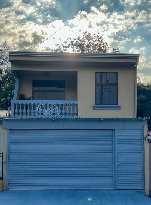 Two-Bedroom House photo 2