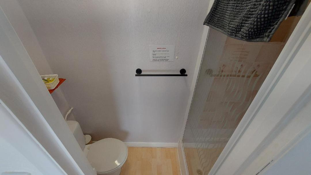 Standard King Room photo 3