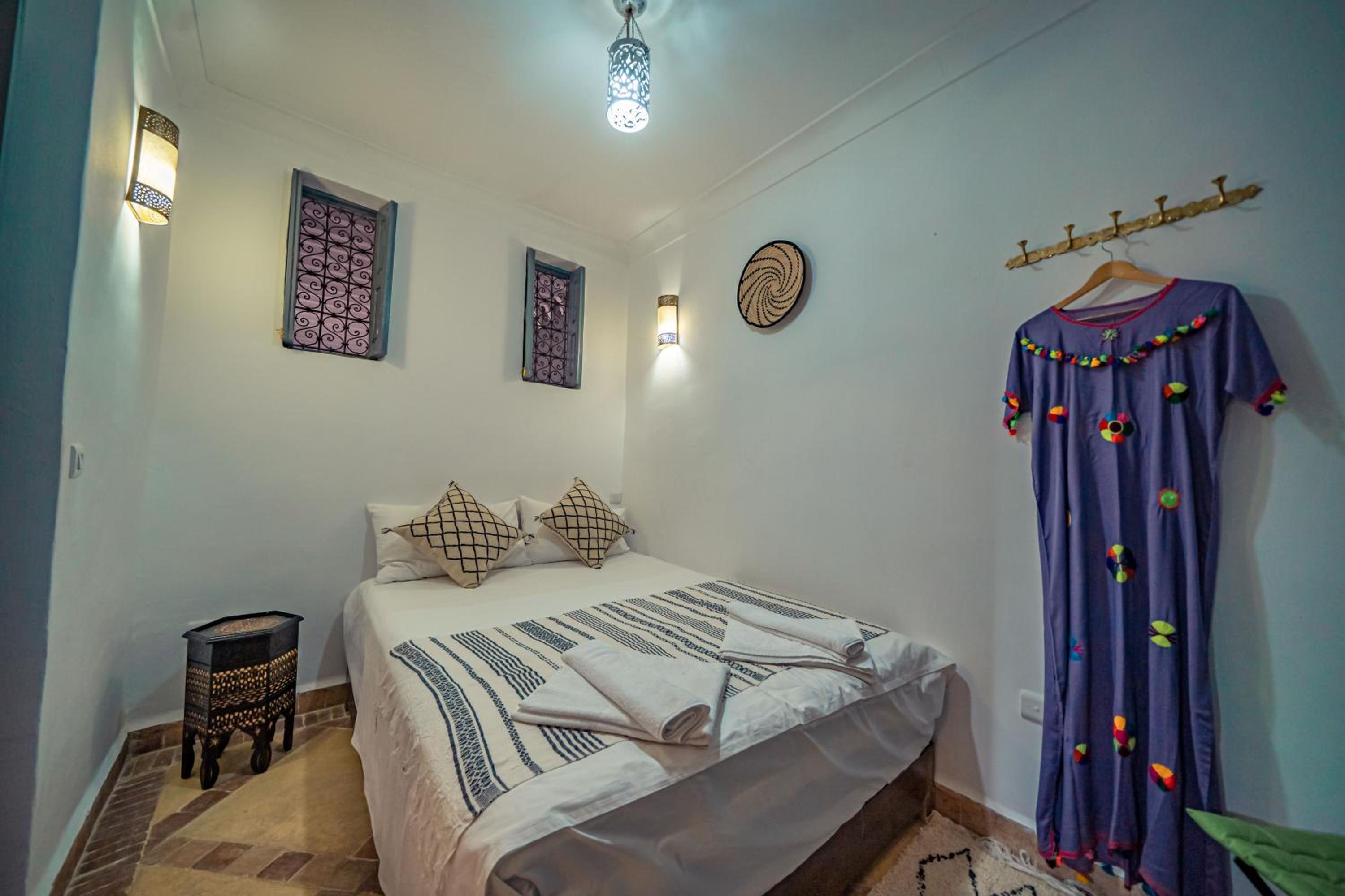 Small Double Room - Photo 5