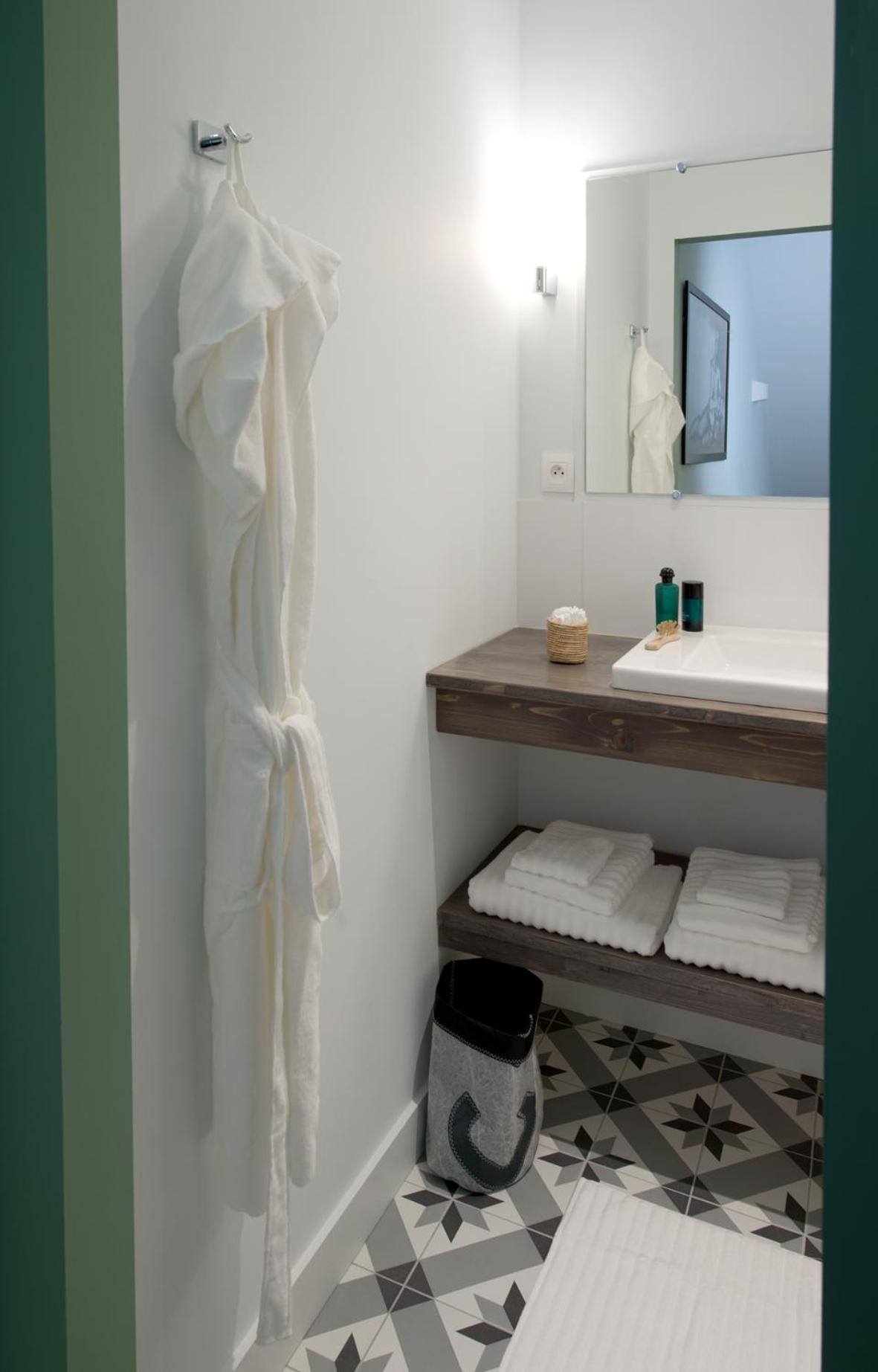 Suite with Garden View photo 3