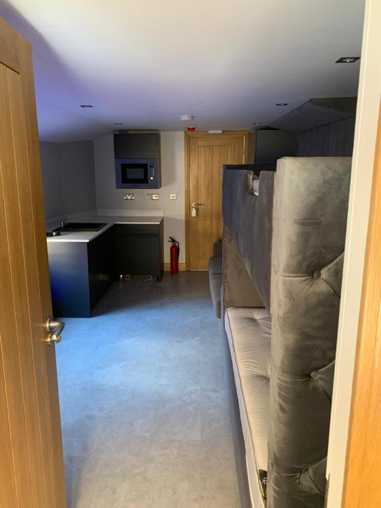 Apartment photo 2