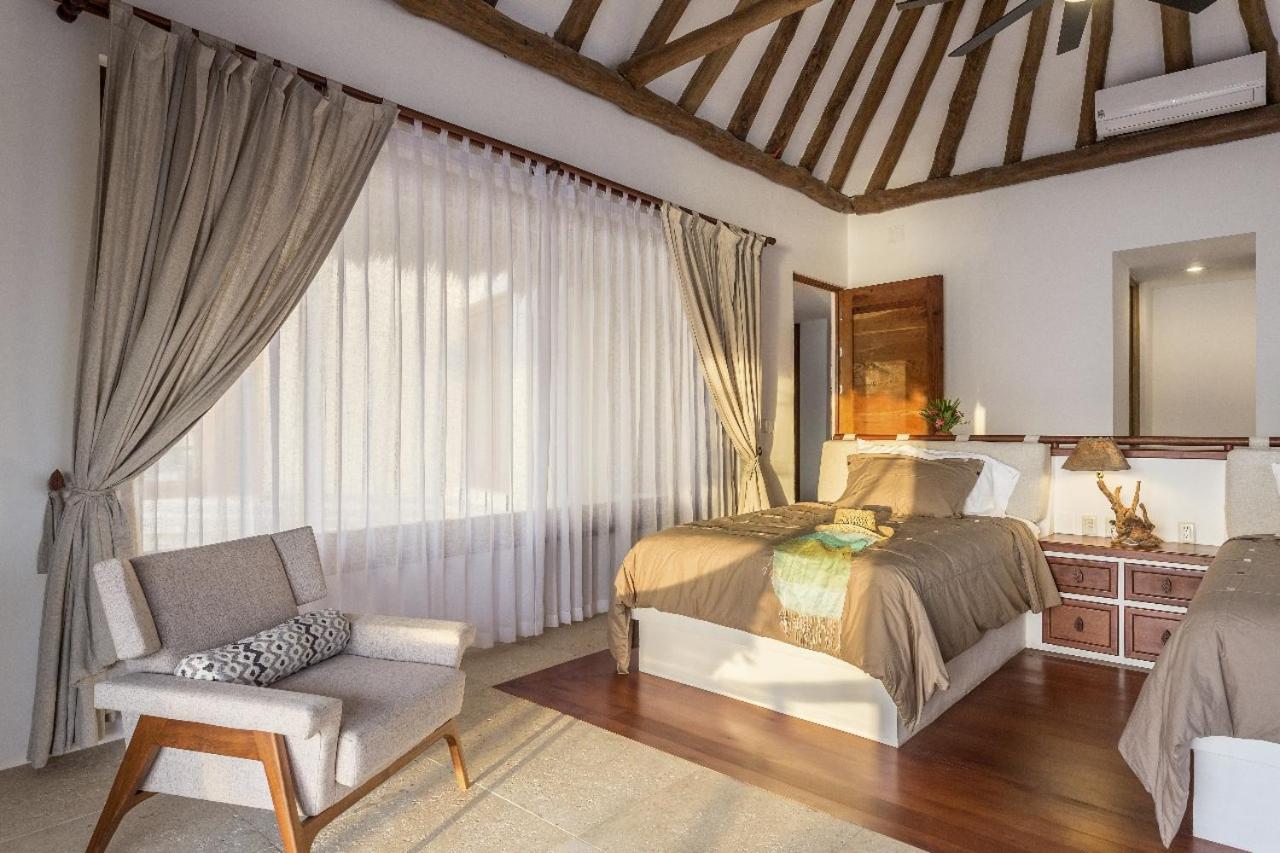 Villa with Sea View photo 2
