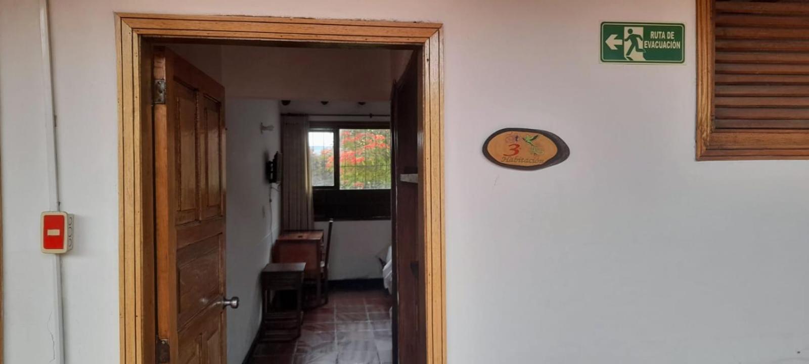 Triple Room with Private Bathroom photo 1