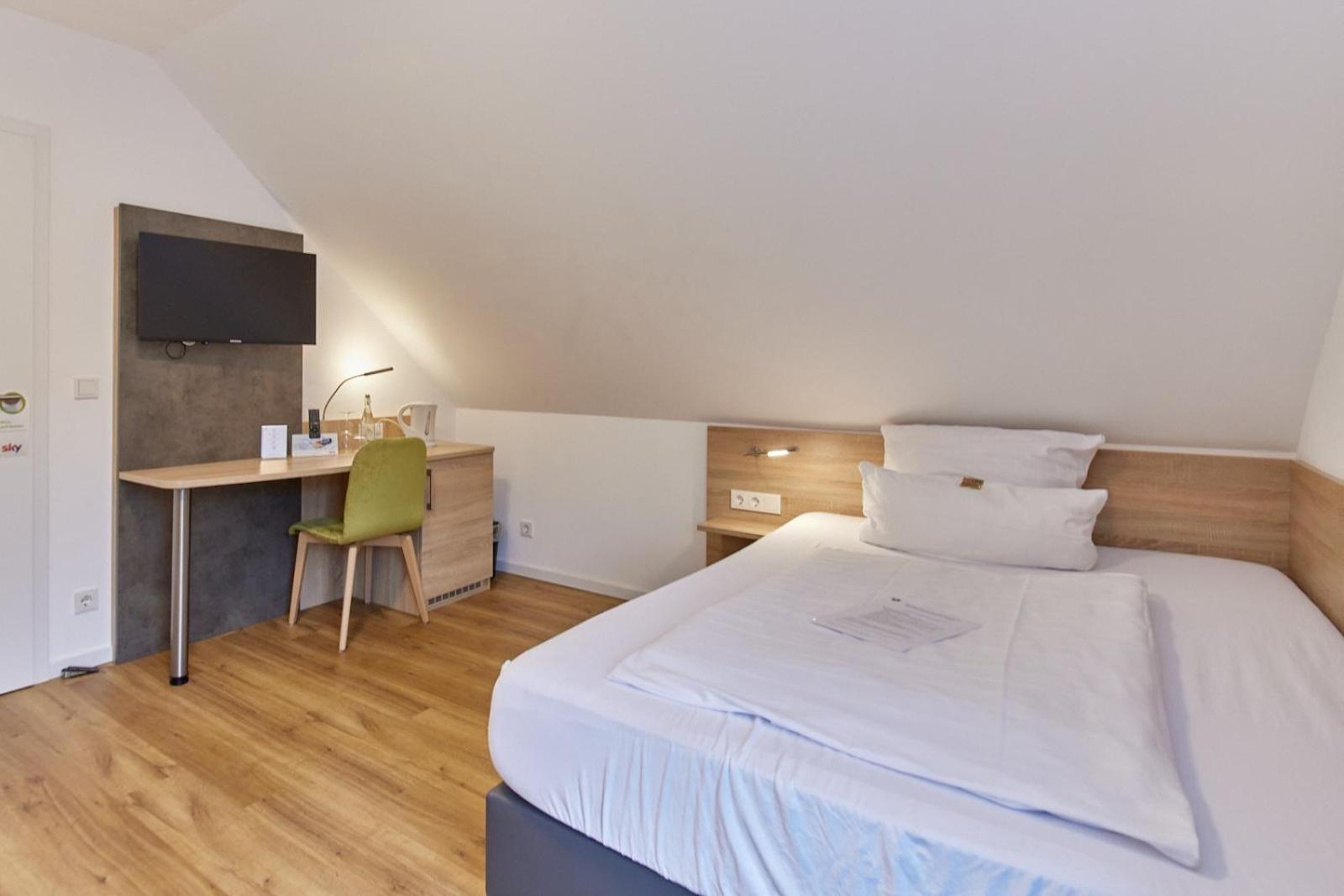 Deluxe Single Room with Balcony