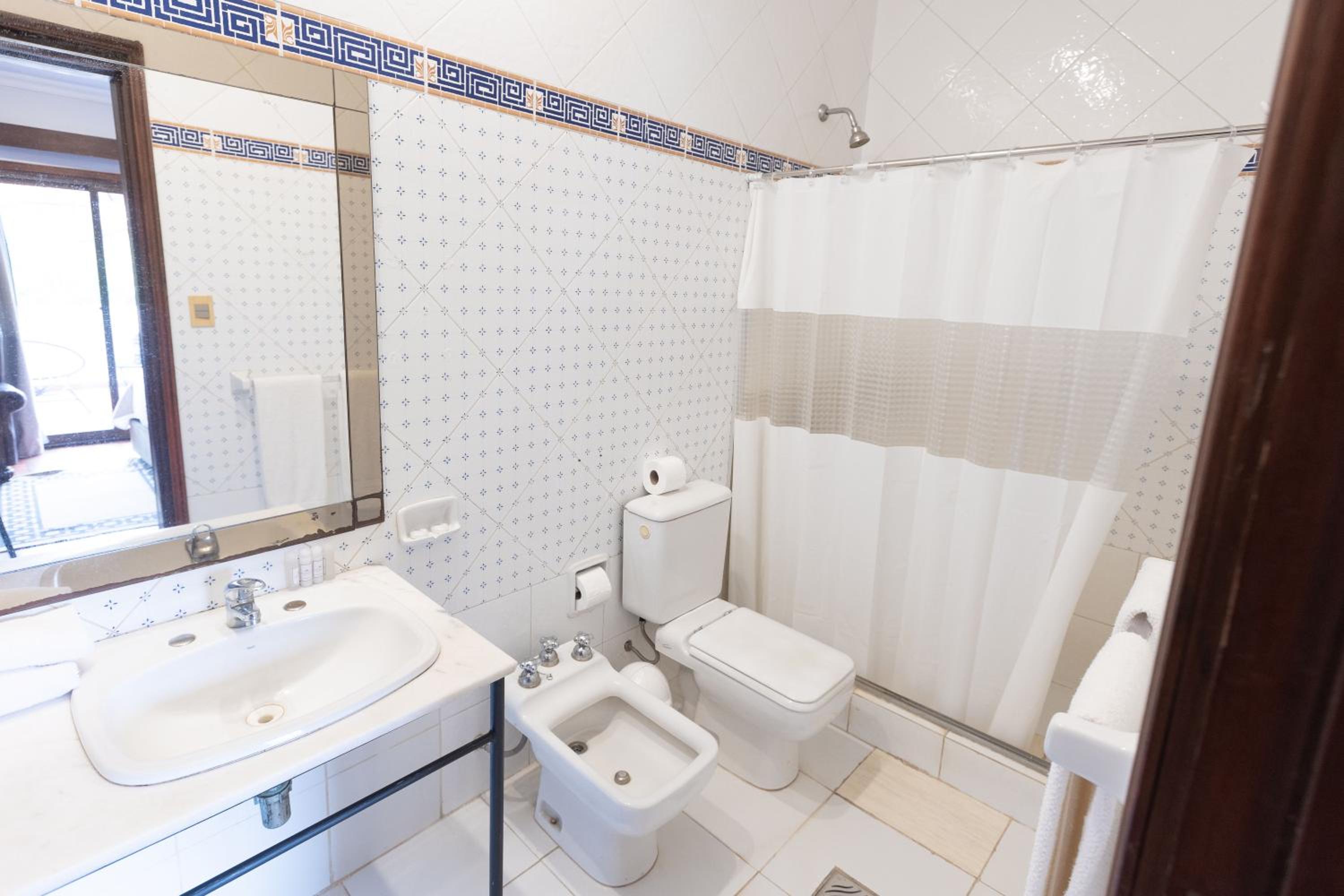 Standard Suite photo 2