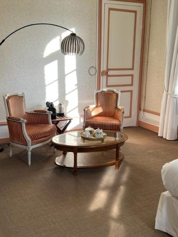 Deluxe Double Room with Bath photo 3