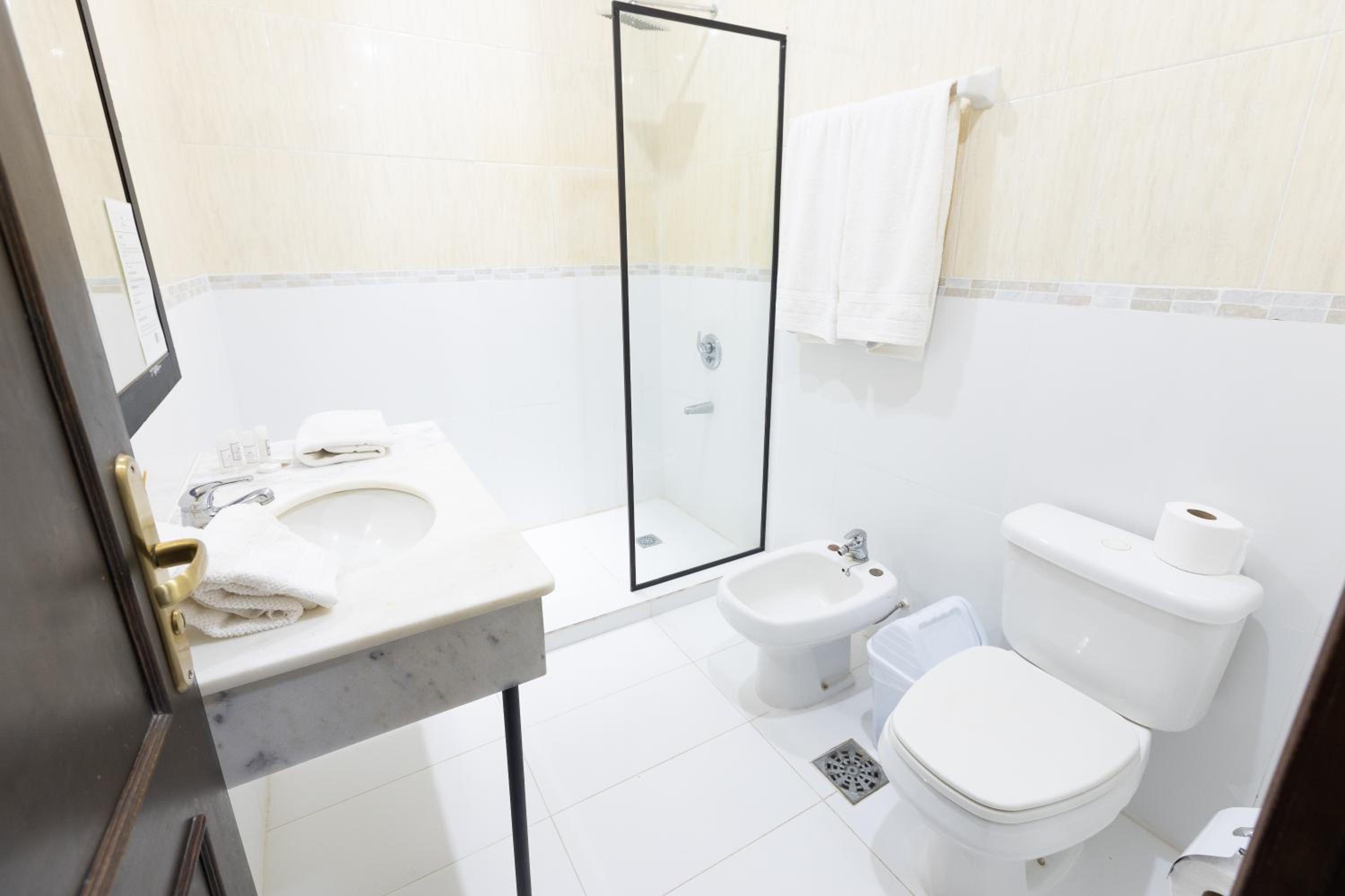 Superior Triple Room photo 3