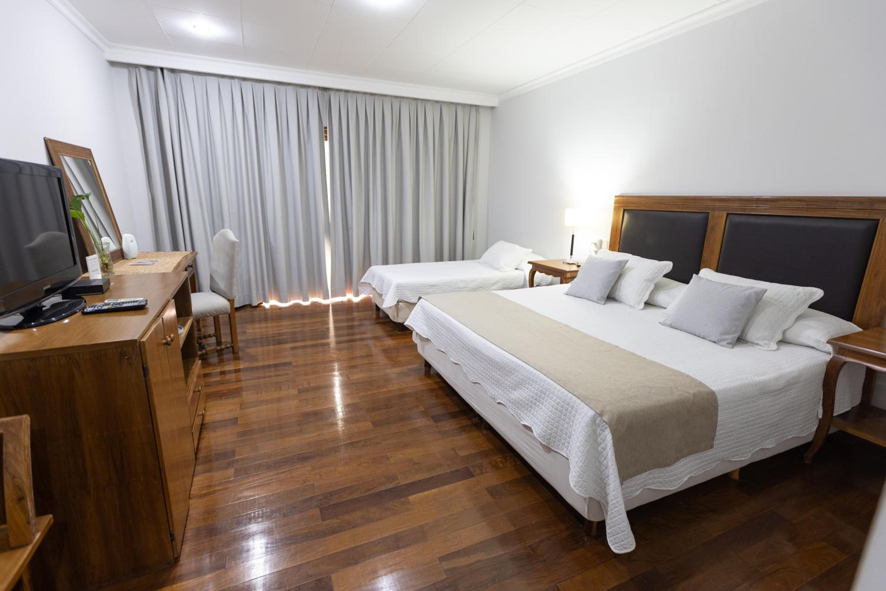 Superior Triple Room photo 2