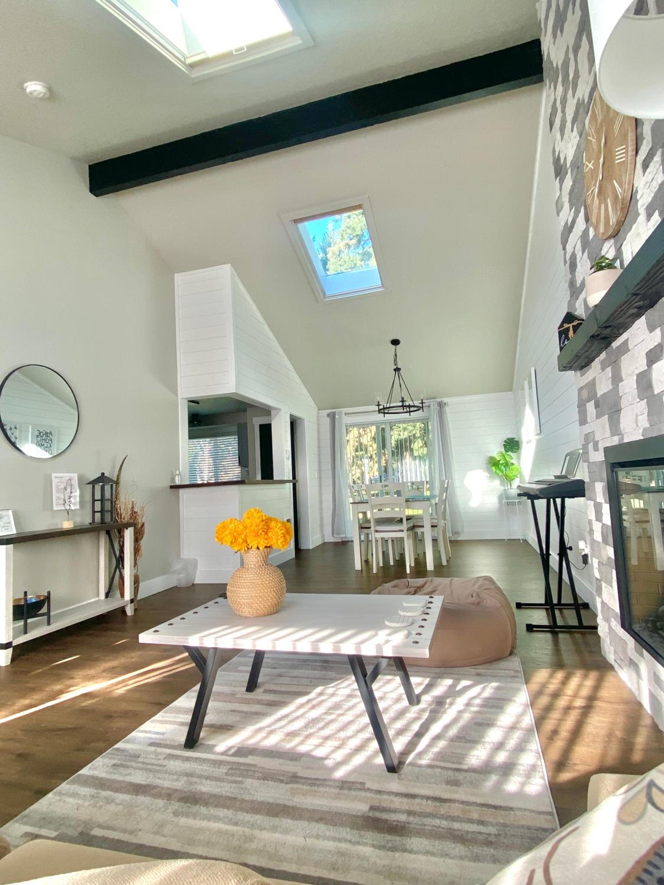 Three-Bedroom House photo 1