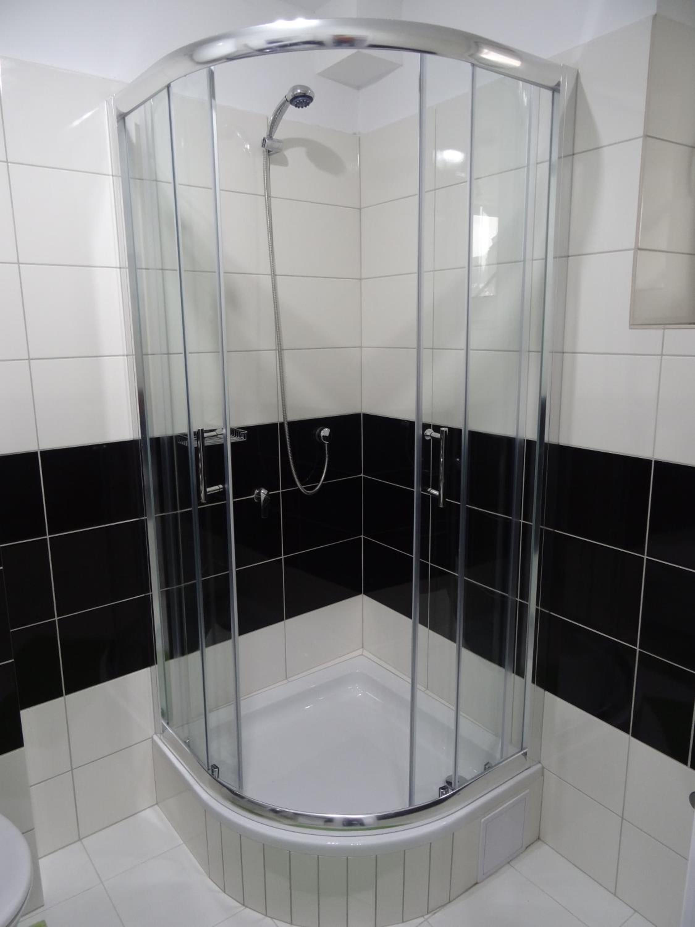 Luxury Apartment - Photo 7