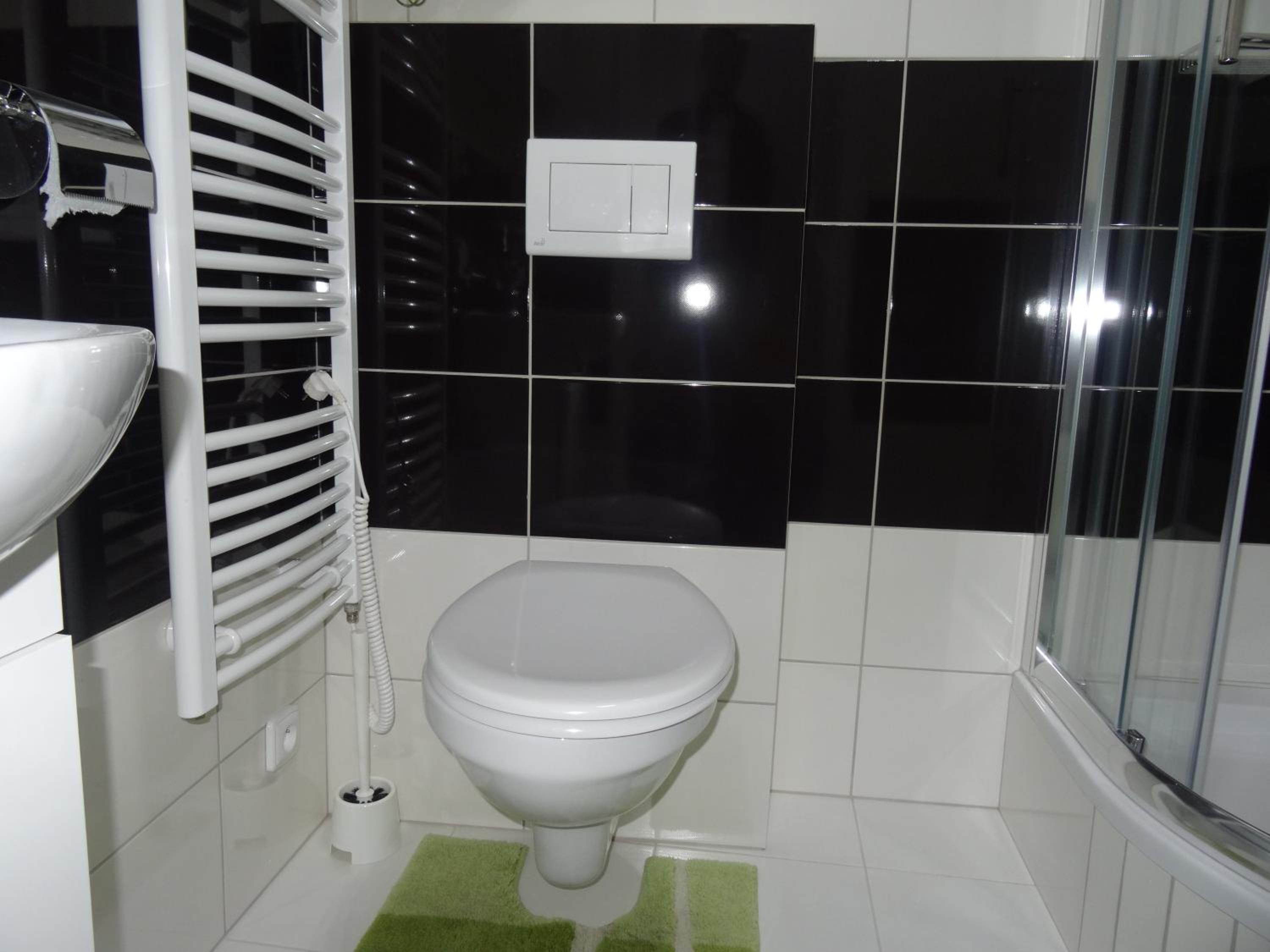 Luxury Apartment - Photo 8