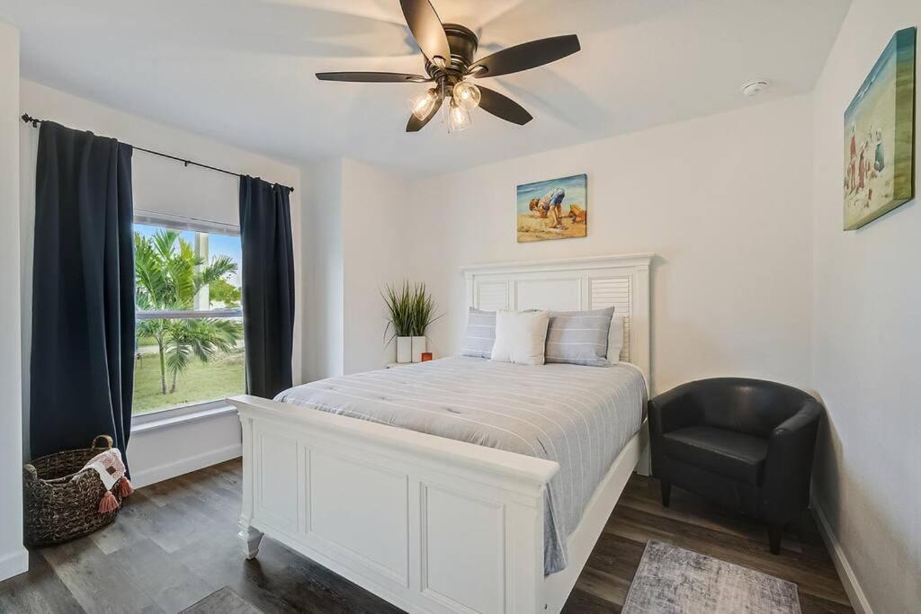 Three-Bedroom Villa photo 3