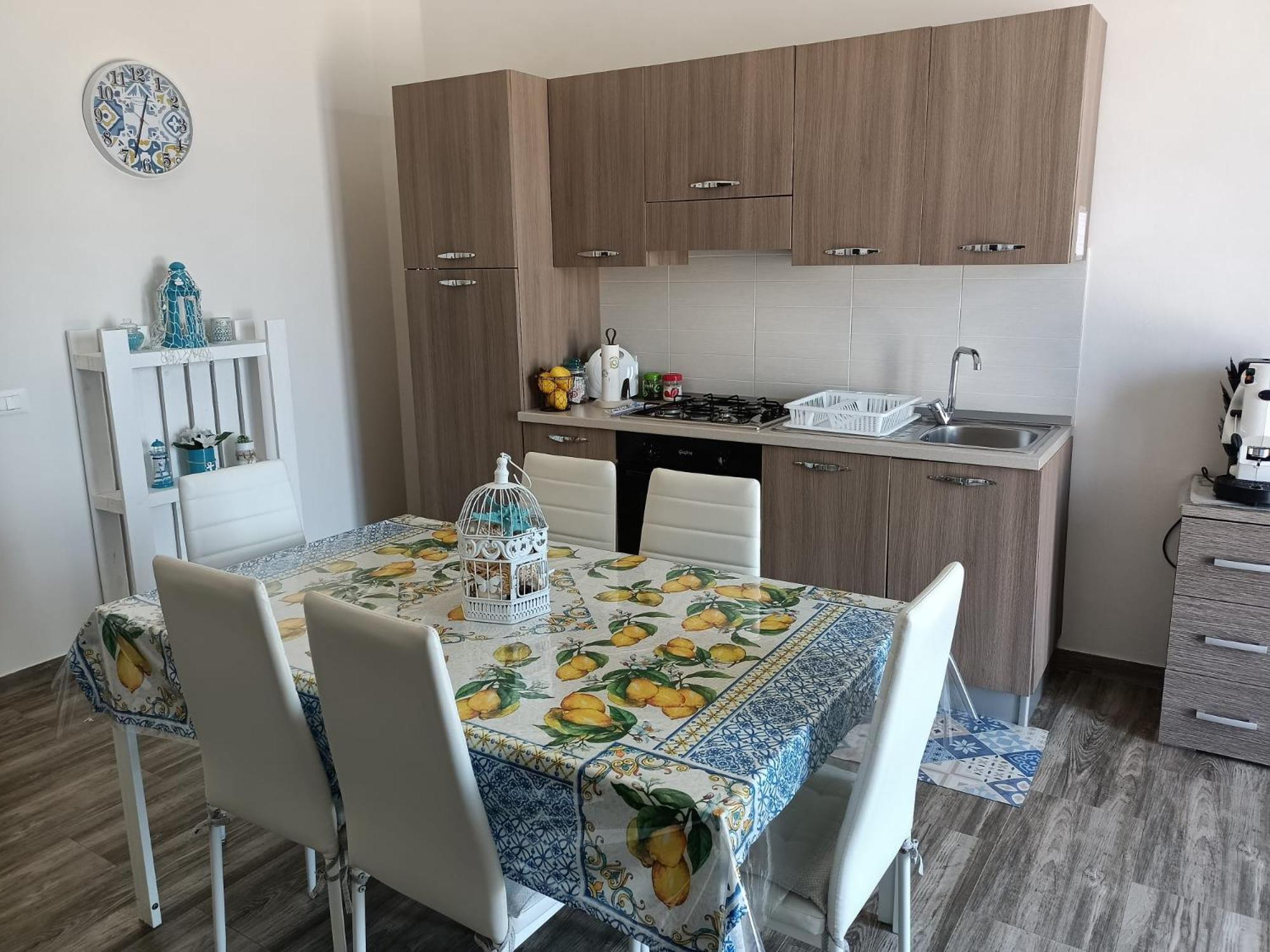 Two-Bedroom House - Photo 29