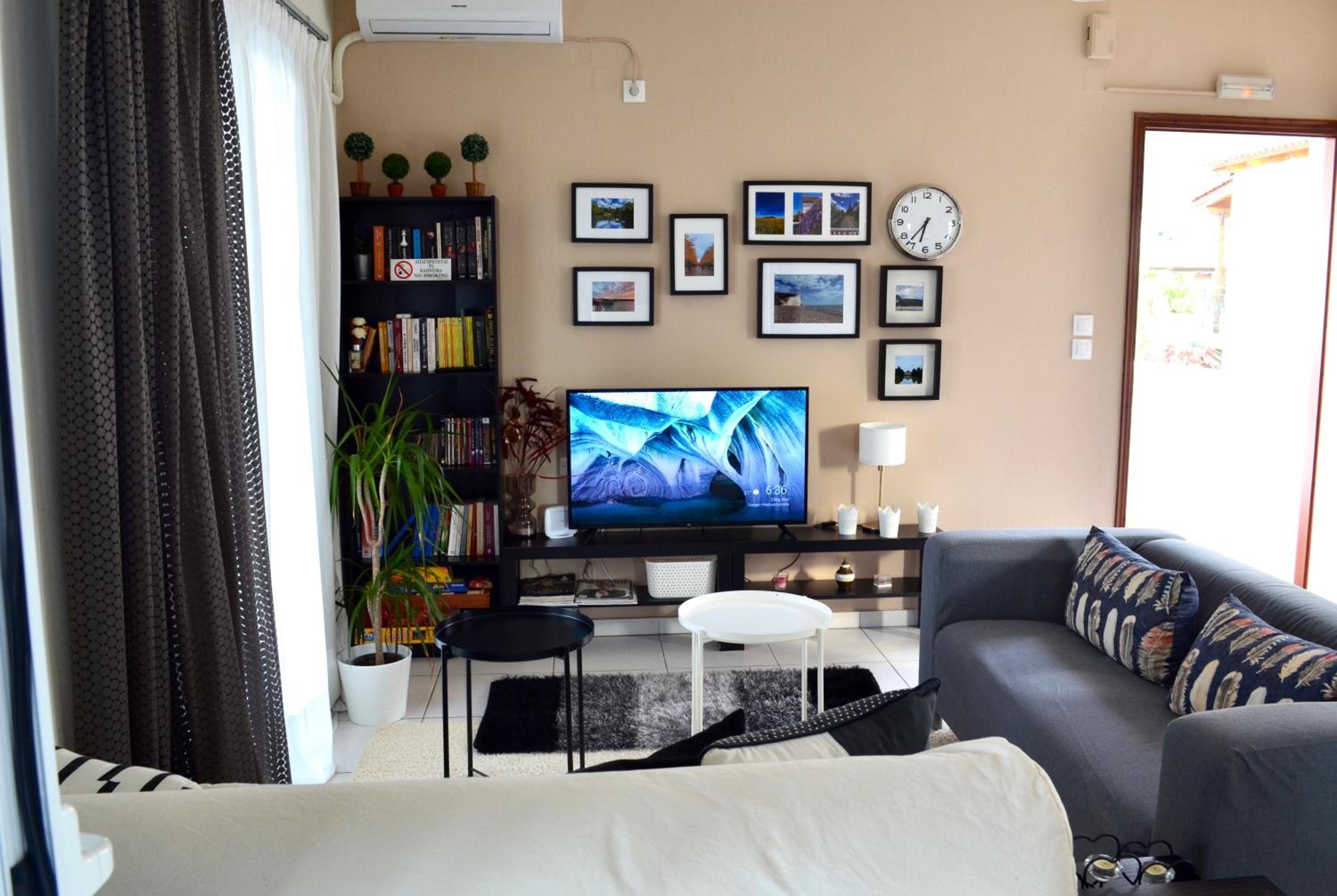 One-Bedroom Apartment - Photo 10