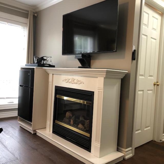 Wilkes King Room photo 2