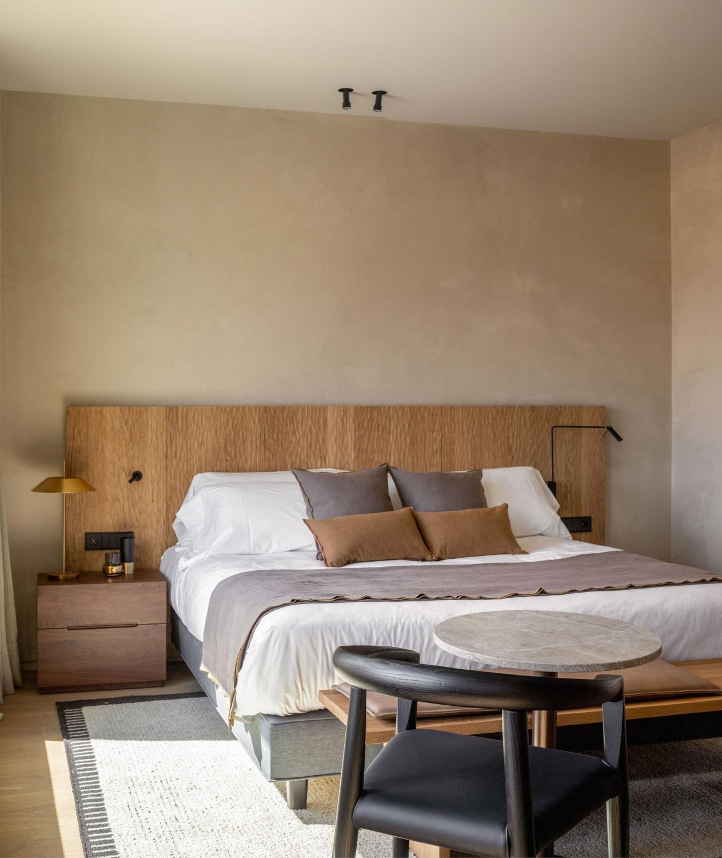 Deluxe Double Room with Sea View - Photo 29