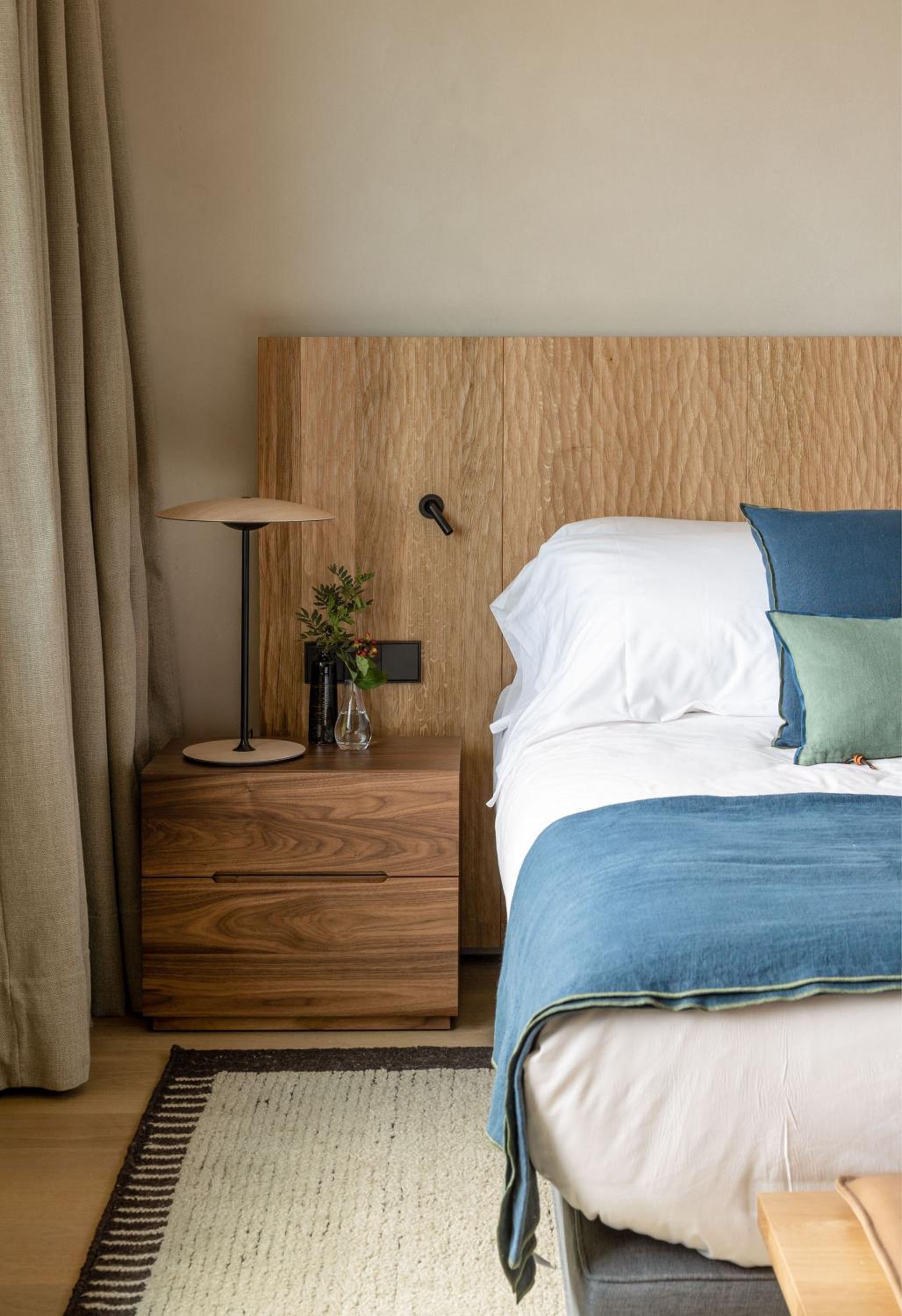 Deluxe Double Room with Sea View - Photo 22