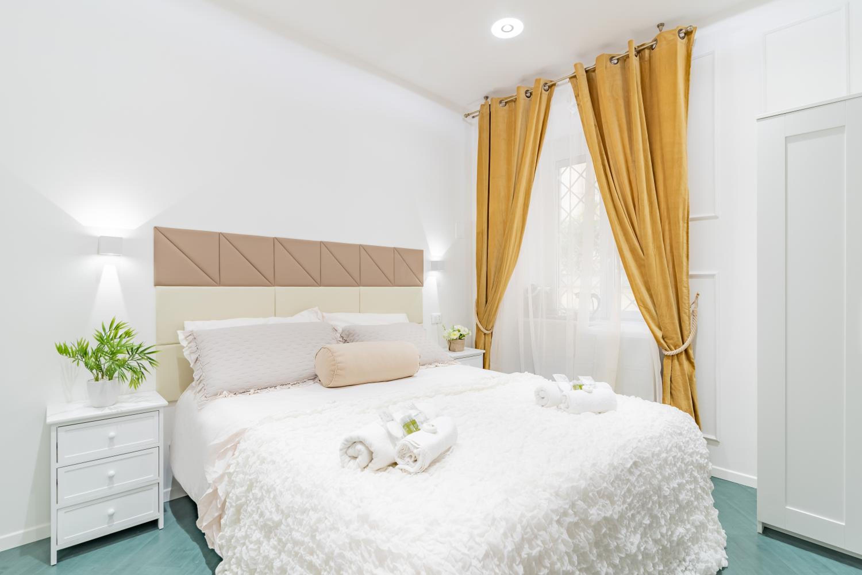Deluxe Double or Twin Room photo 3
