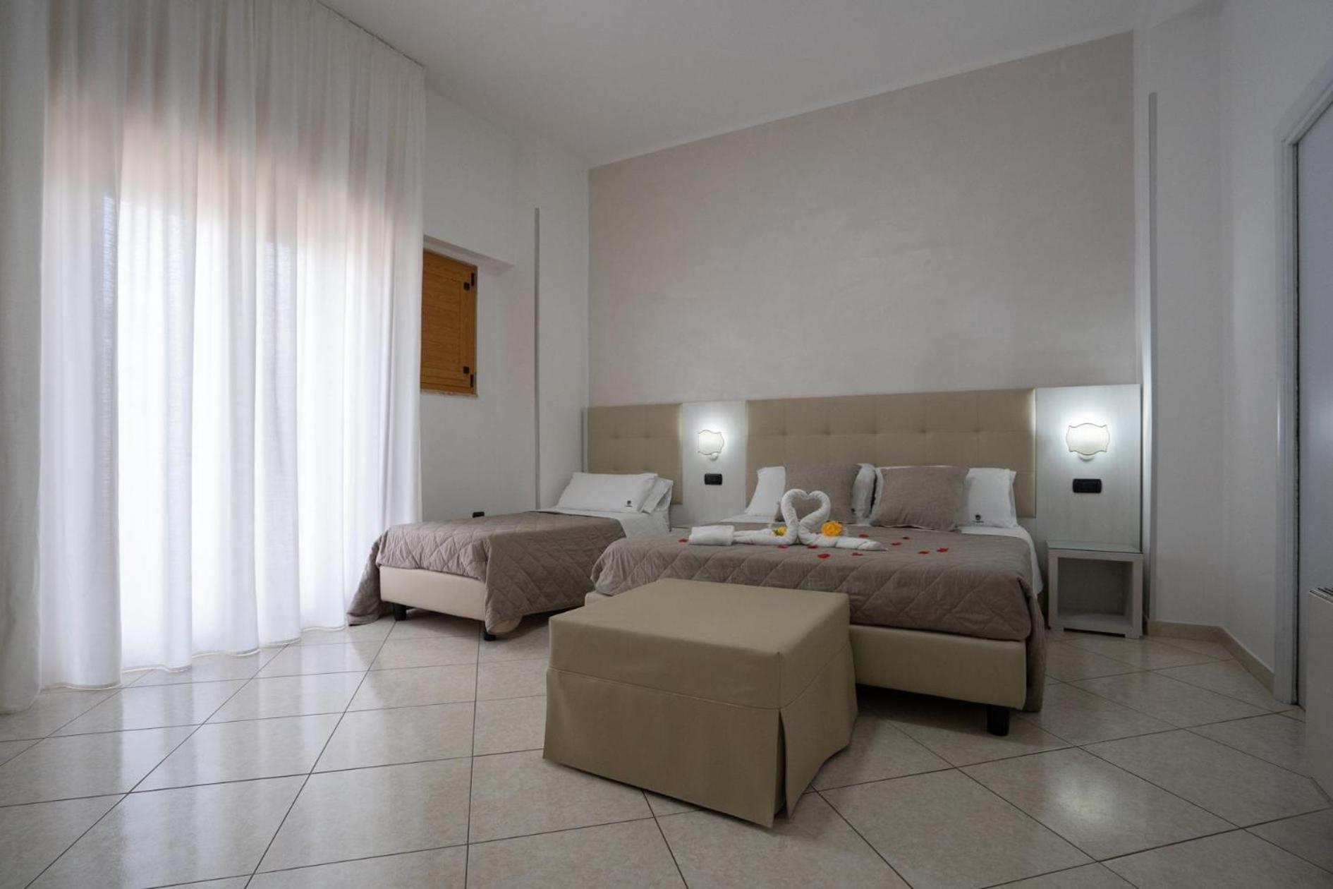Triple Room with Sea View photo 3