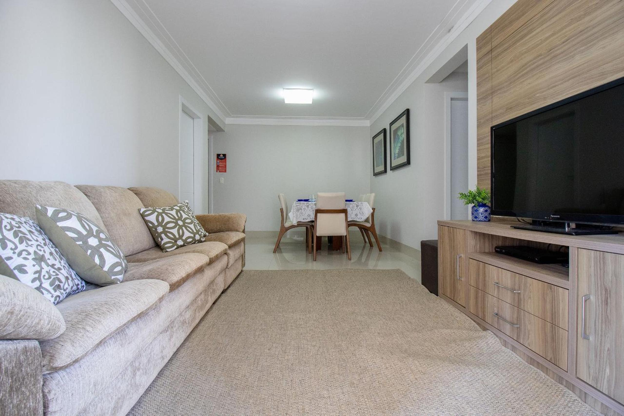 Apartment photo 1