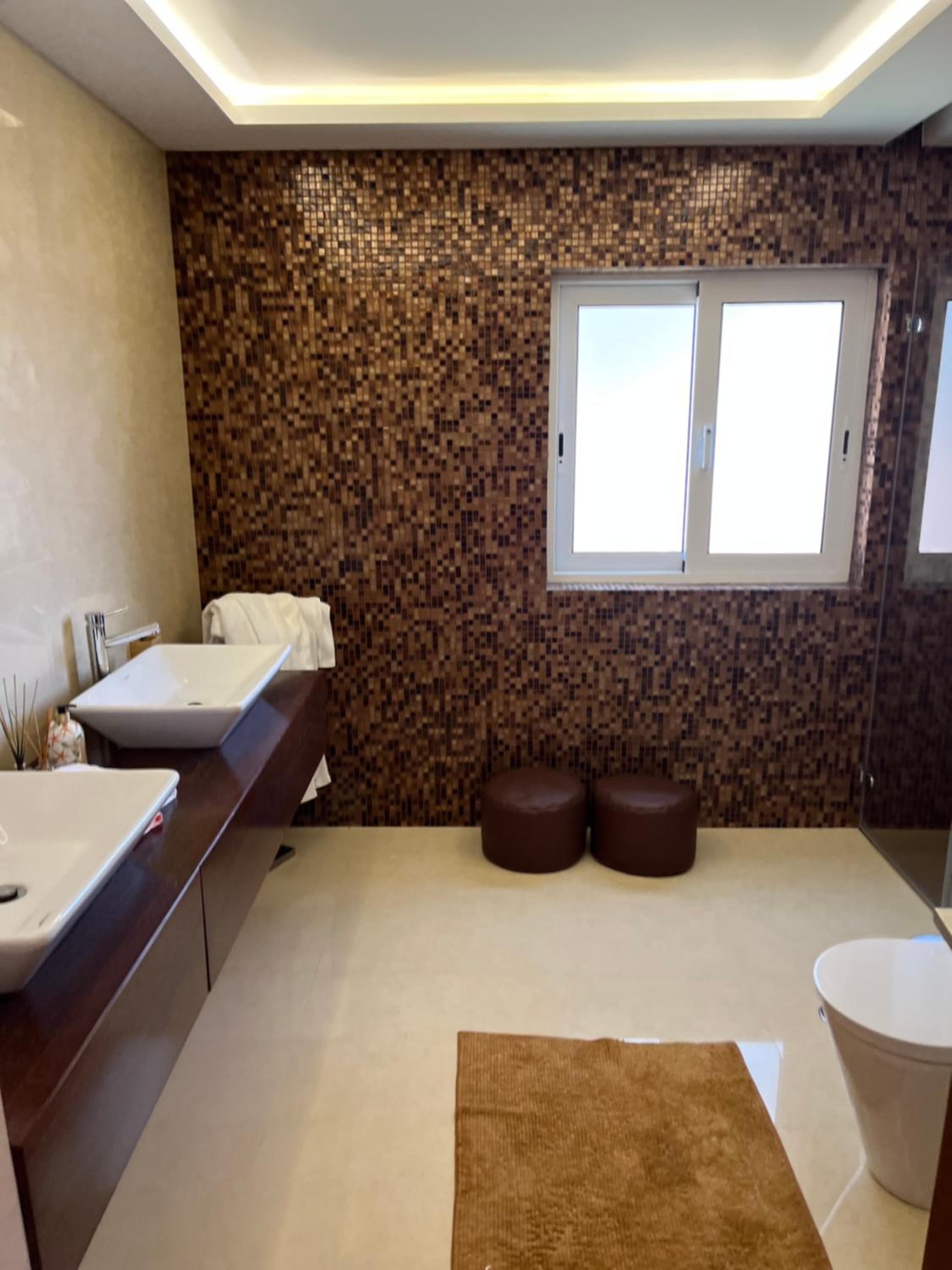 Deluxe Double Room with Balcony photo 3