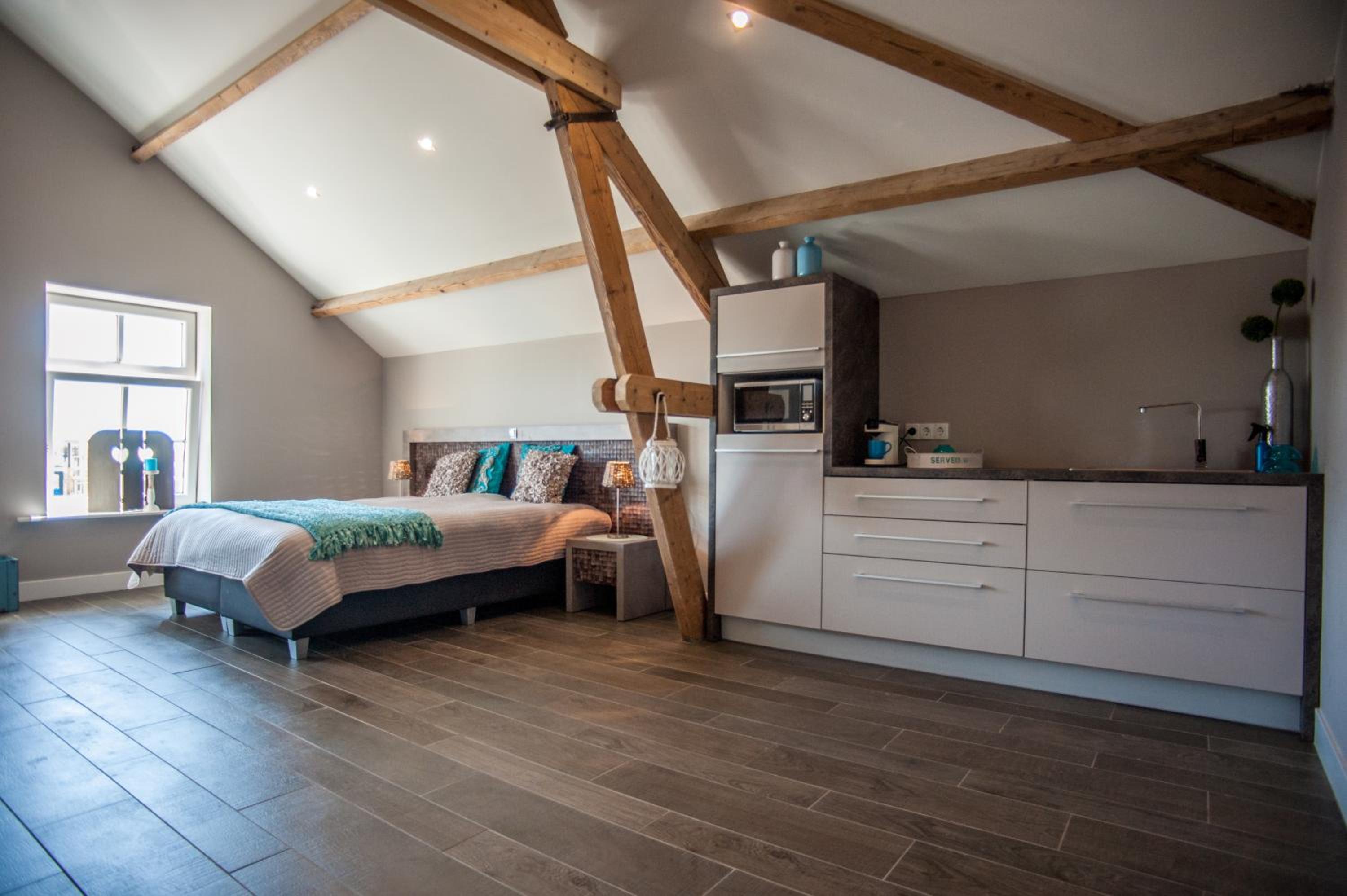 Large Double or Twin Room photo 3