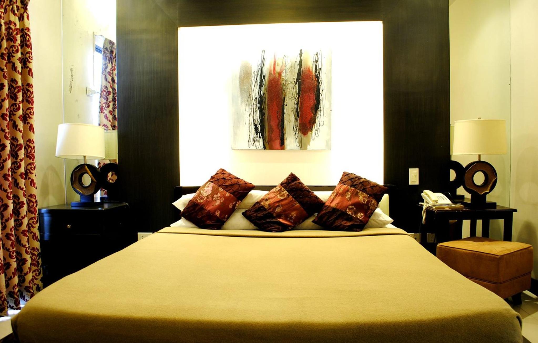 Suite with Balcony photo 1