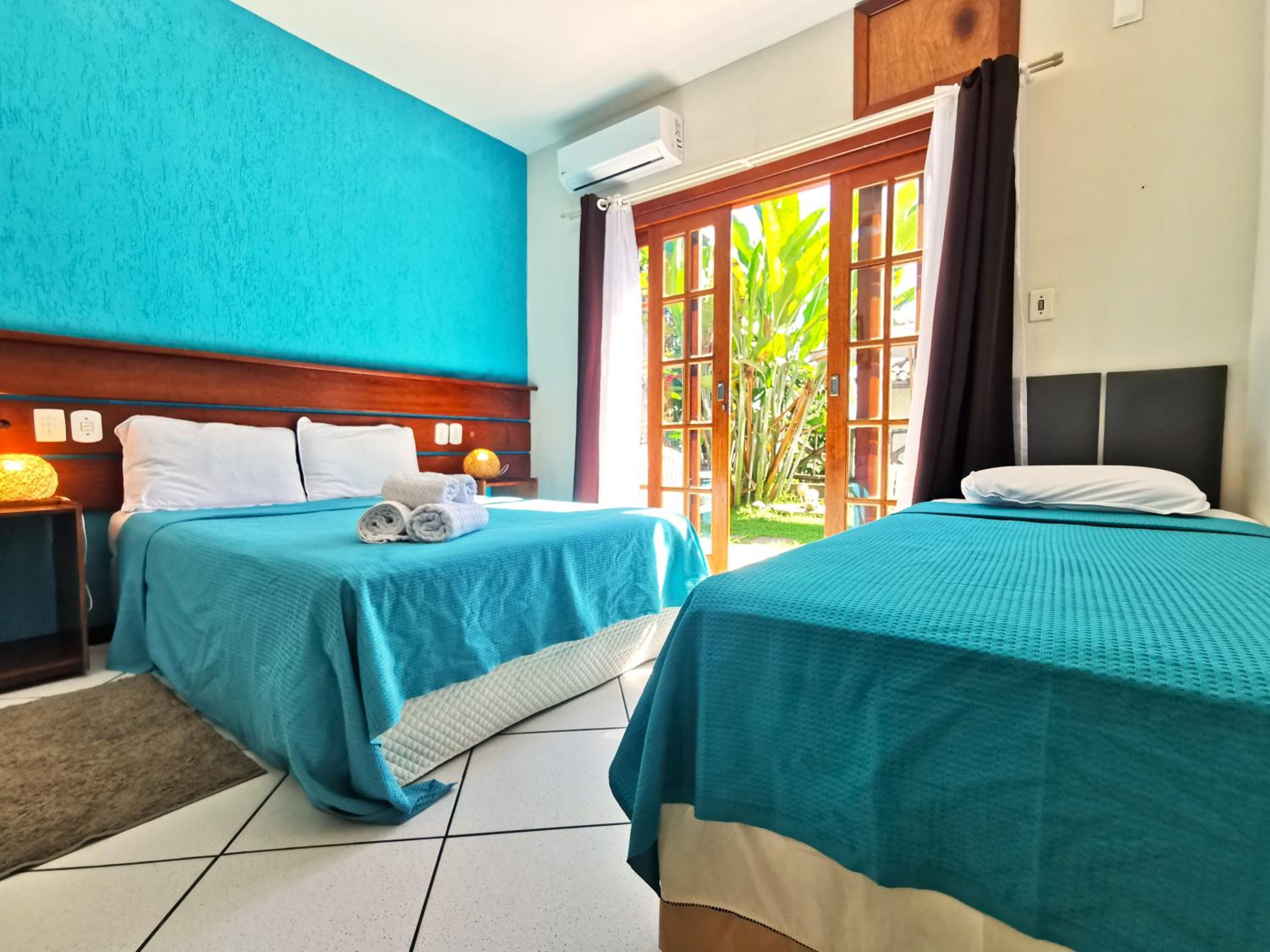 Triple Room with Garden View photo 2