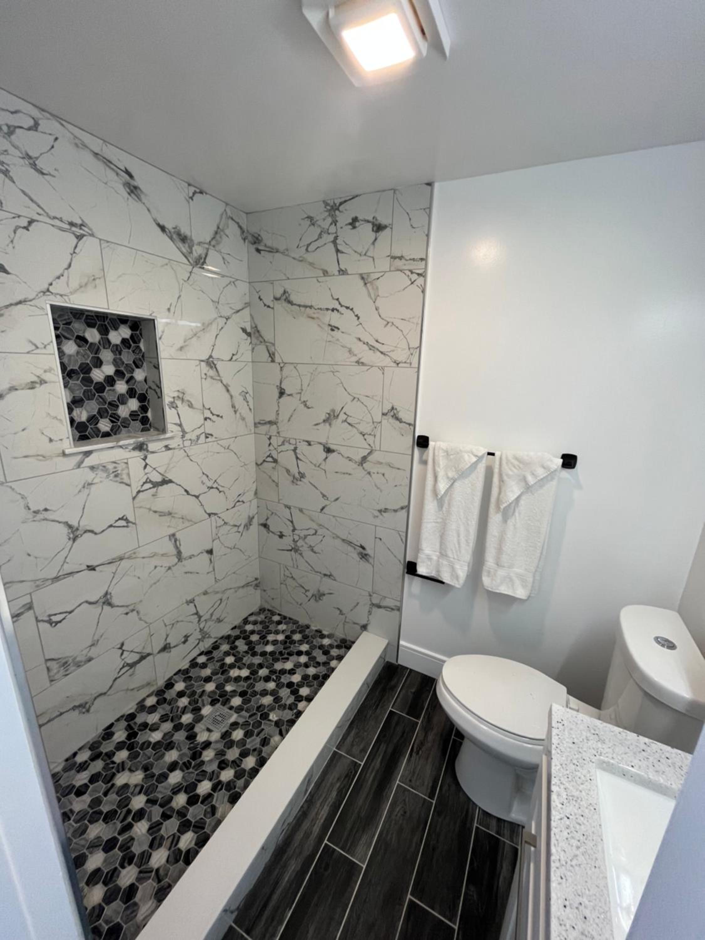 Studio Apartment - Photo 8