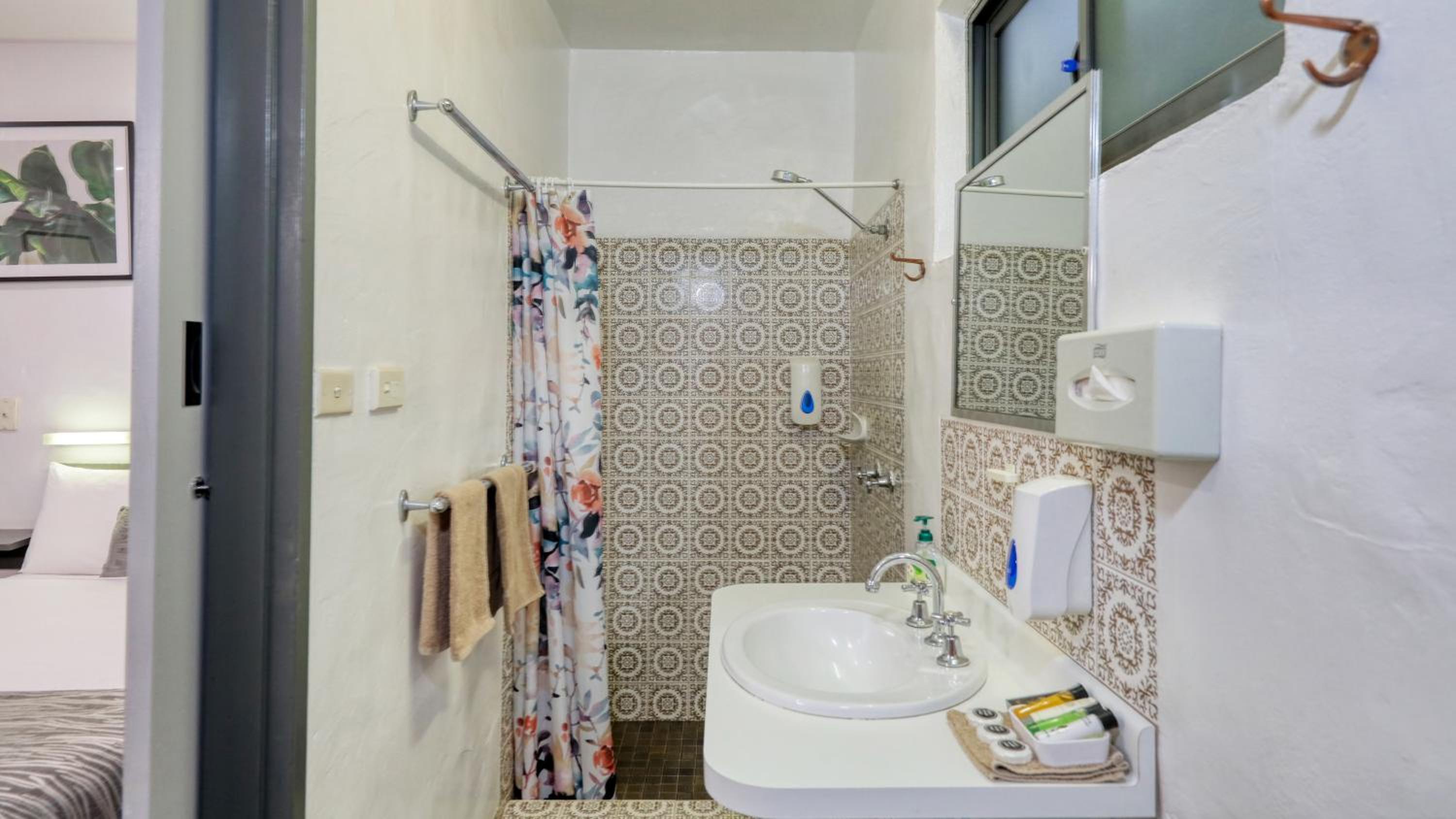 Double or Twin Room photo 2