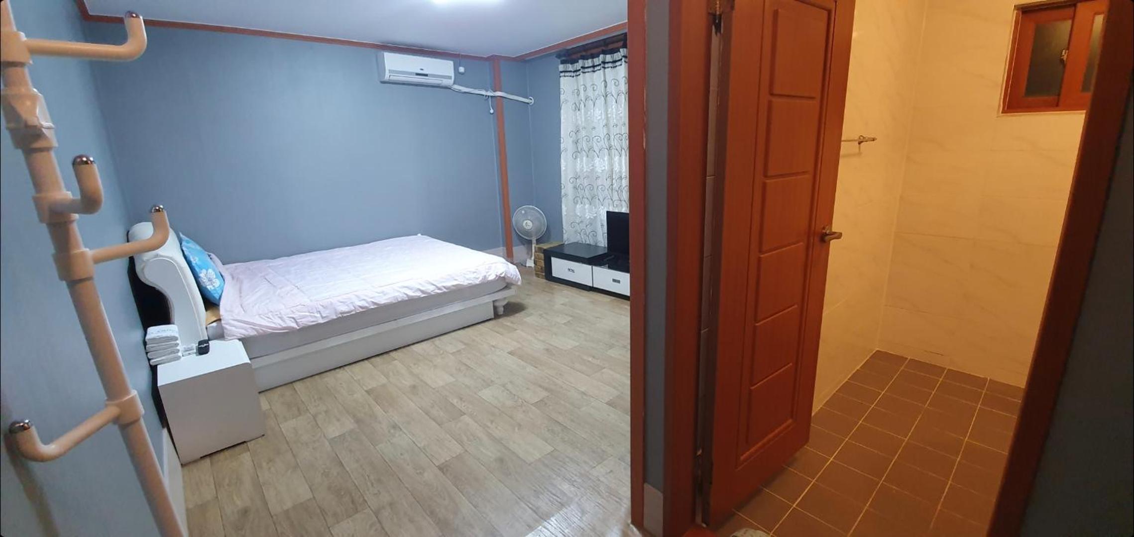 Double Room - Photo 4