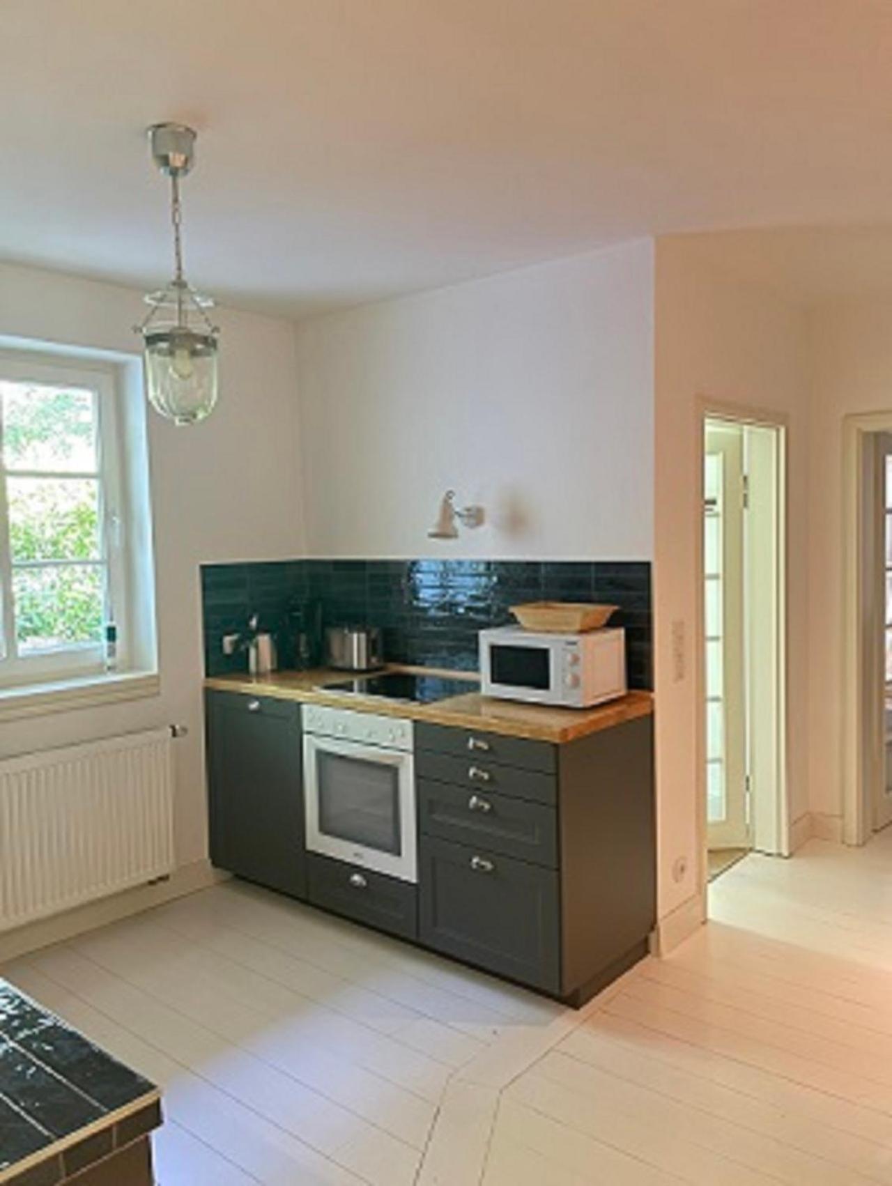 Apartment with Terrace photo 2
