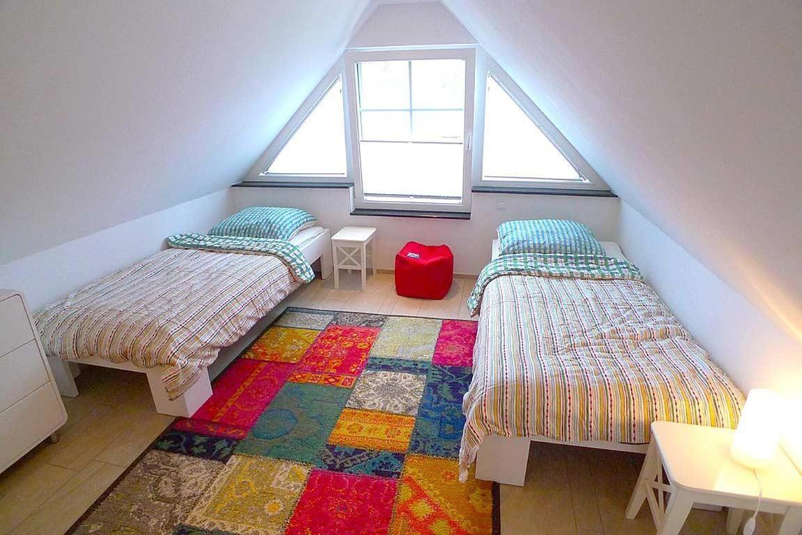 Apartment with Balcony photo 2