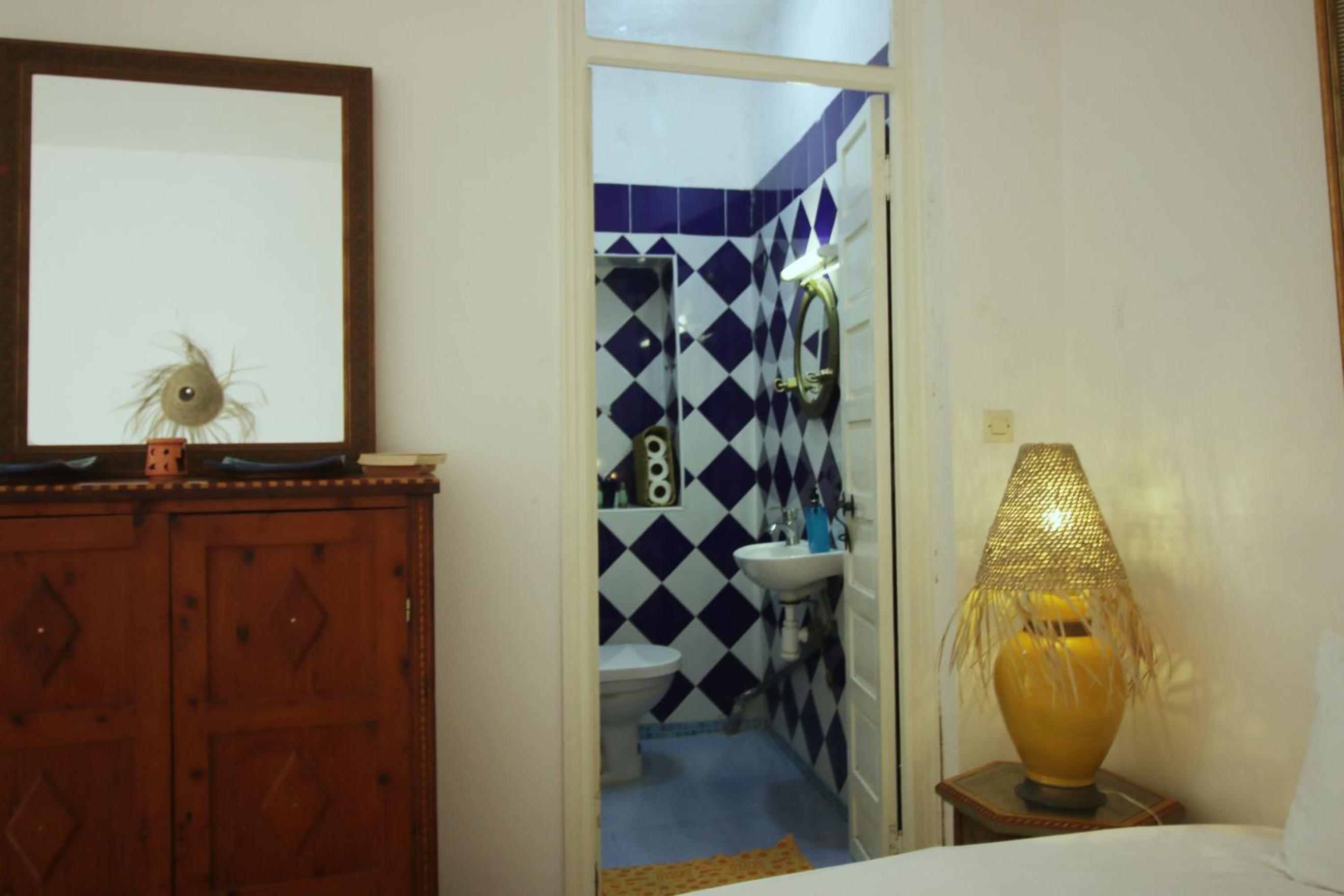 Deluxe Double Room - Photo 22