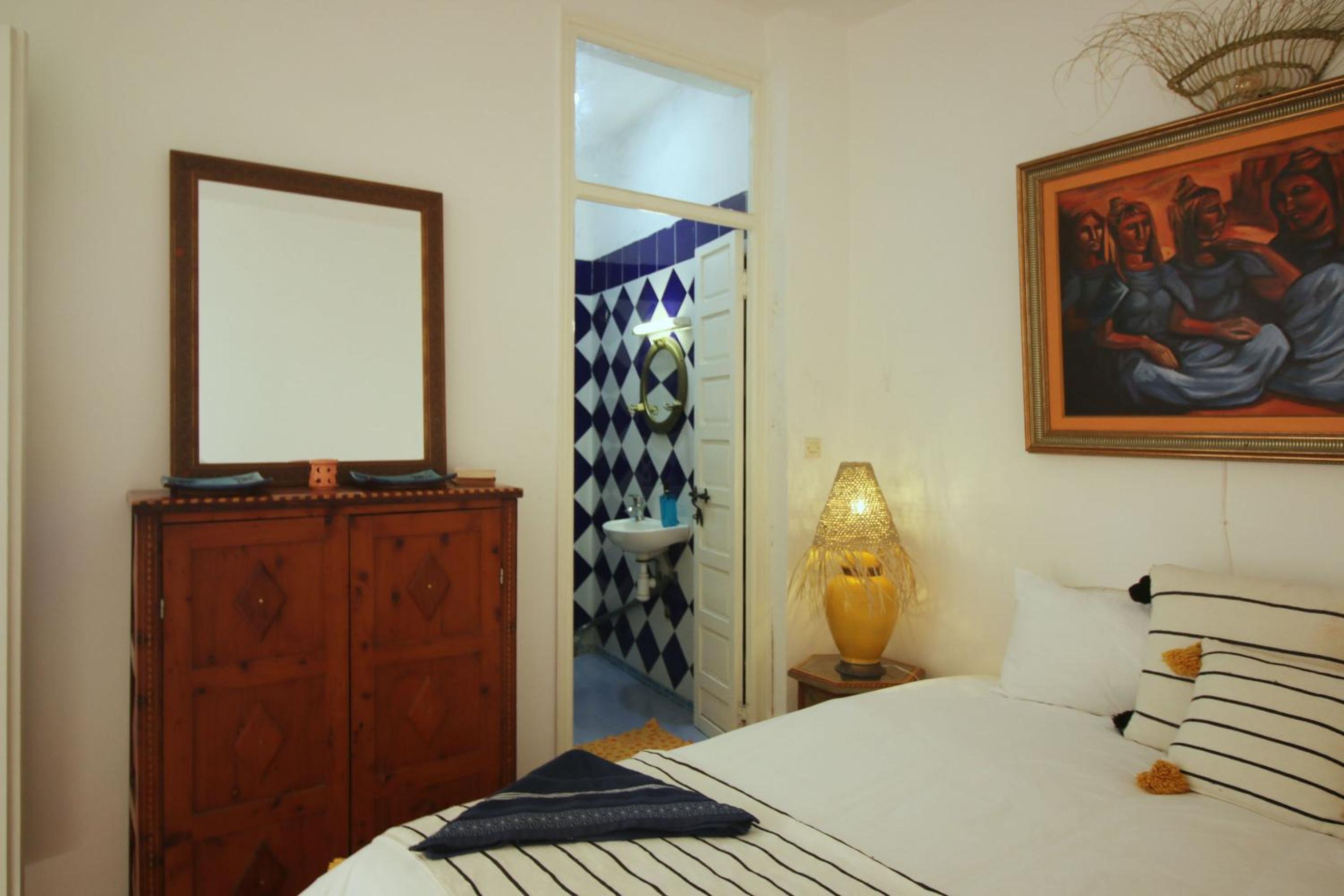 Deluxe Double Room - Photo 7