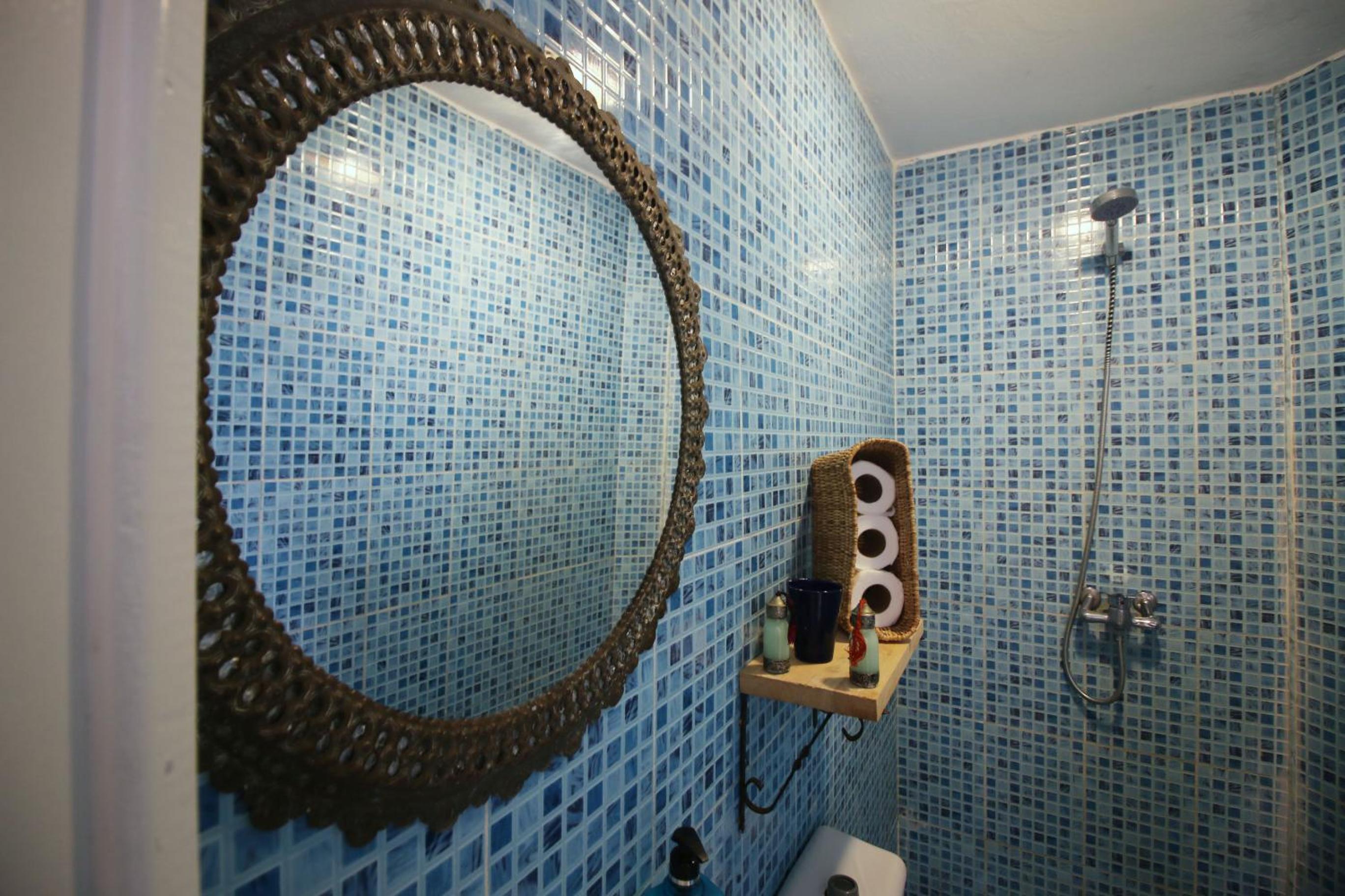 Double Room - Photo 15