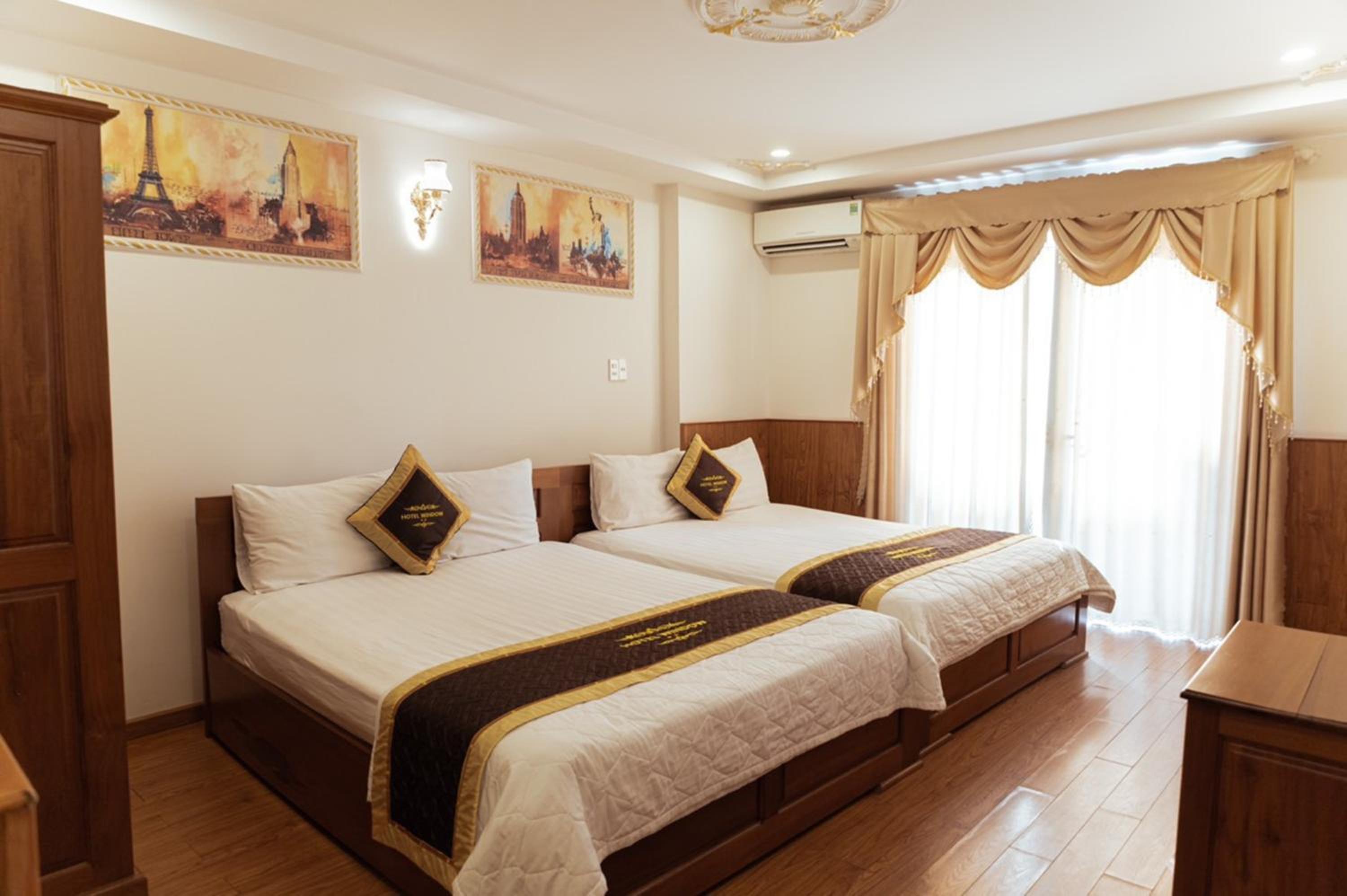 Deluxe Quadruple Room - Photo 4