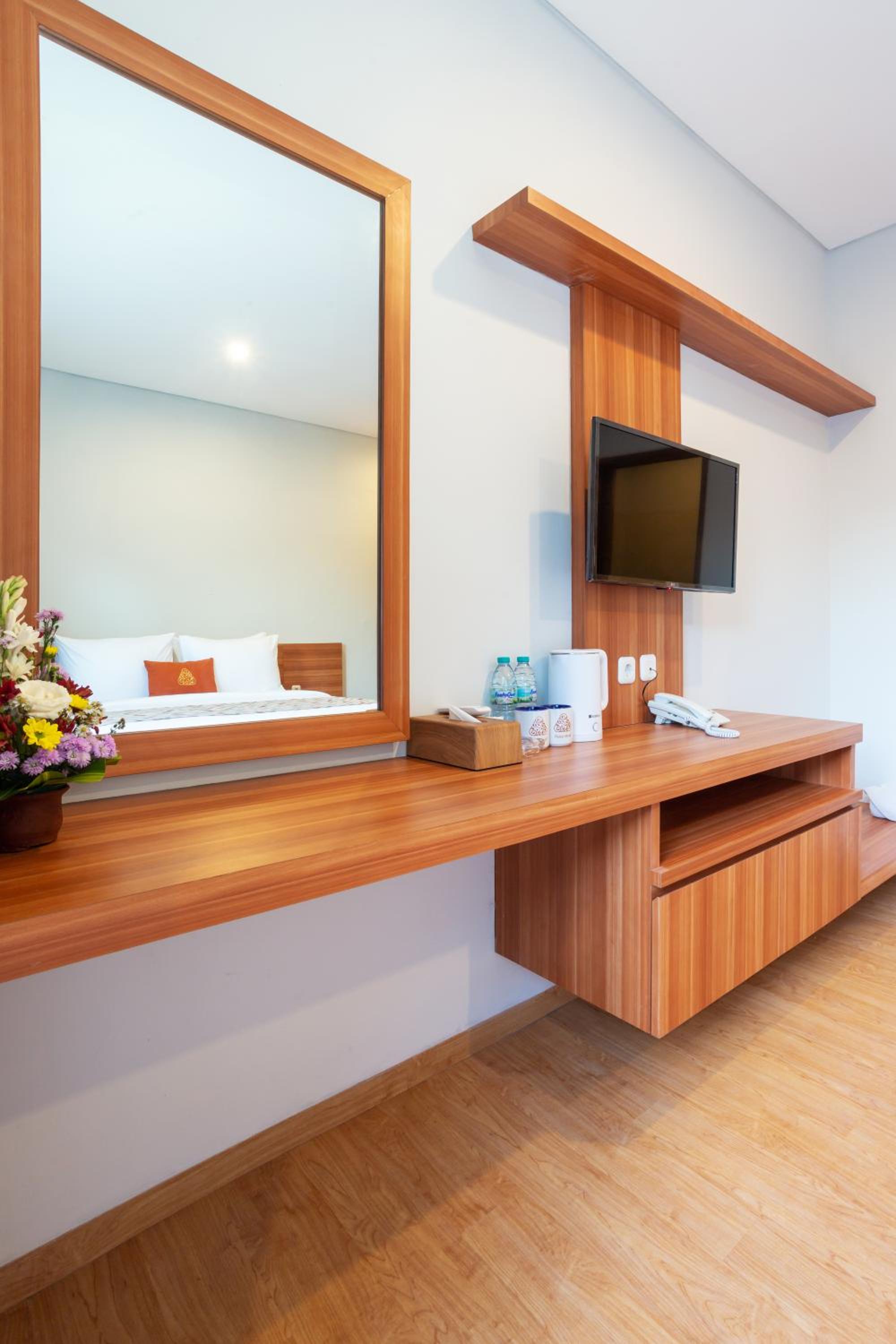 Double Room with Terrace - Photo 13