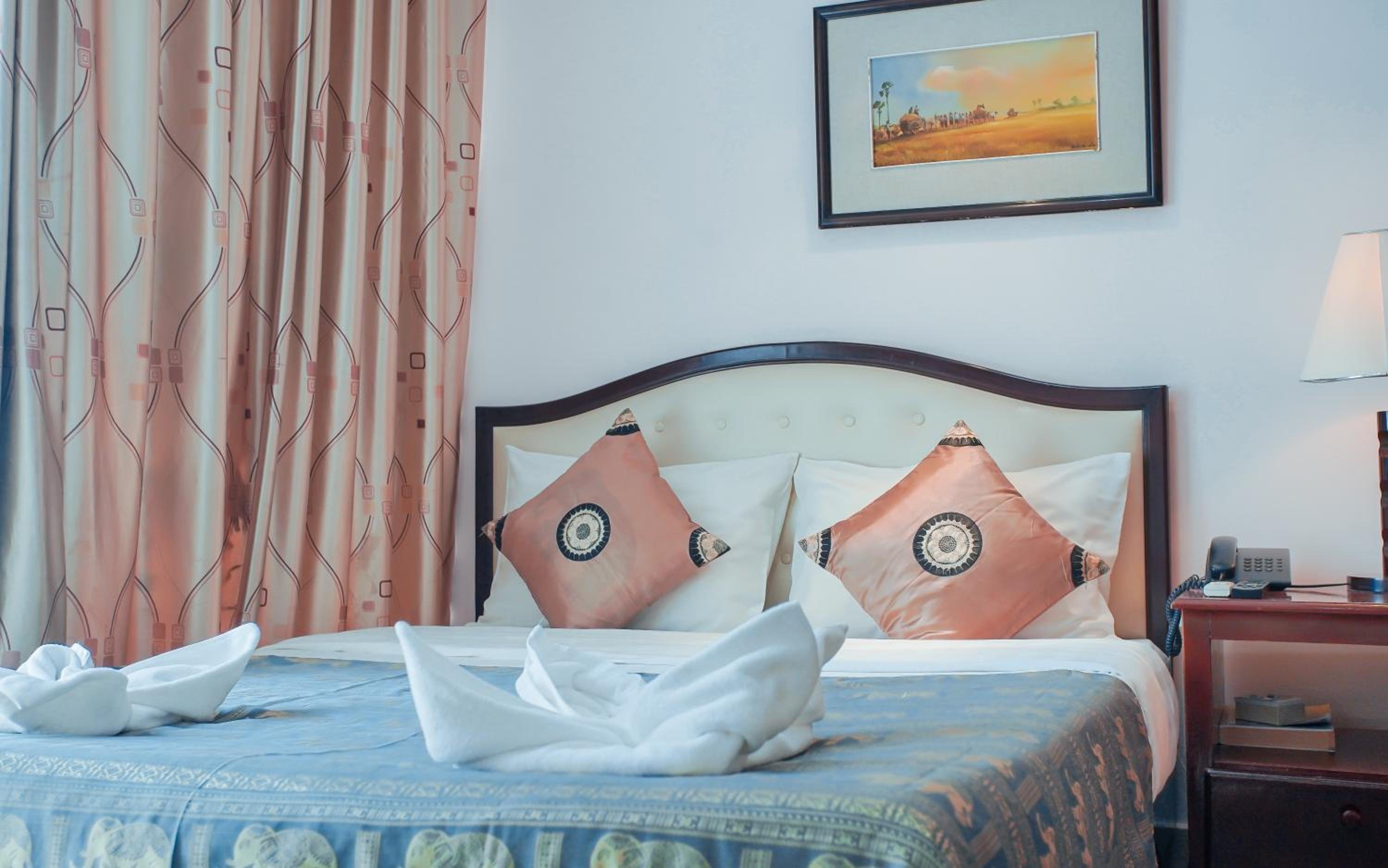 Deluxe Double Room with Balcony photo 1