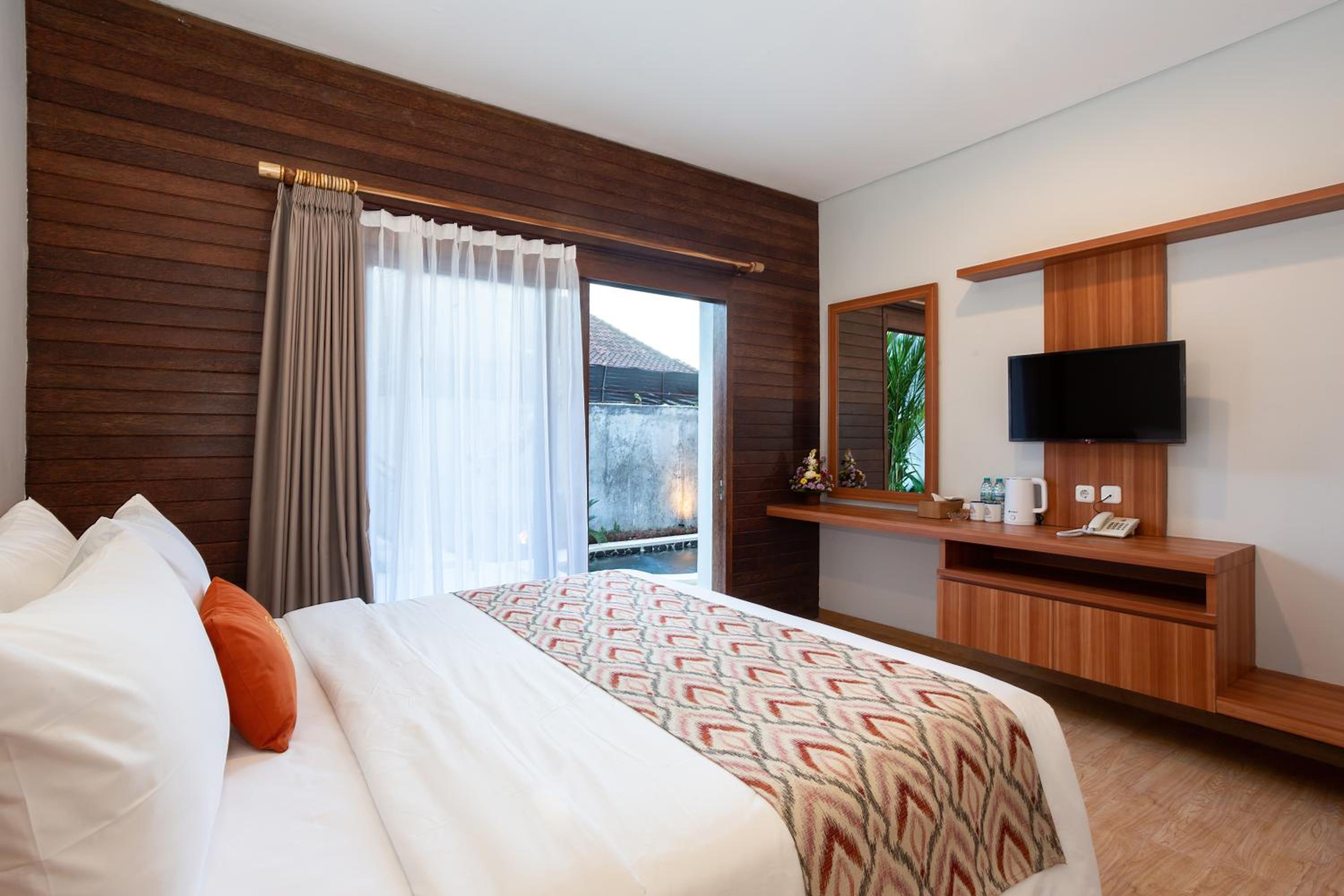 Double Room with Terrace - Photo 8