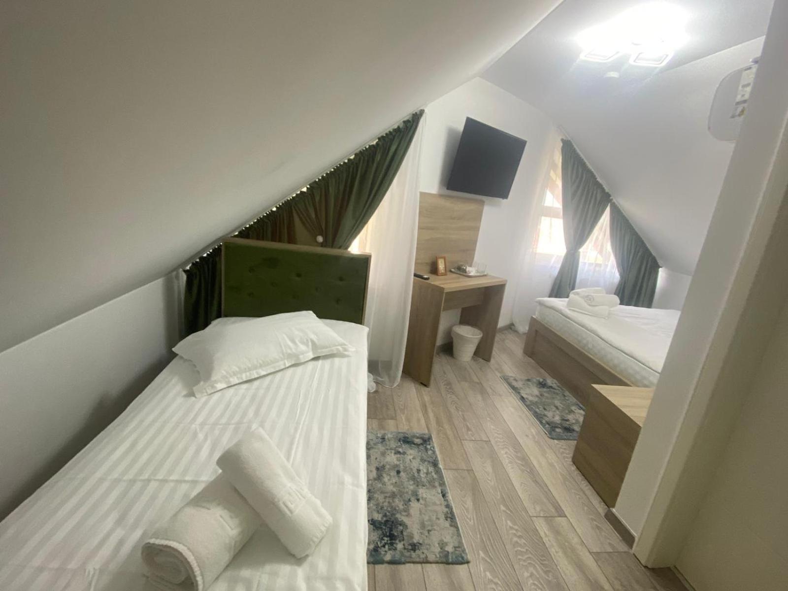 Triple Room With Mountain View photo 1