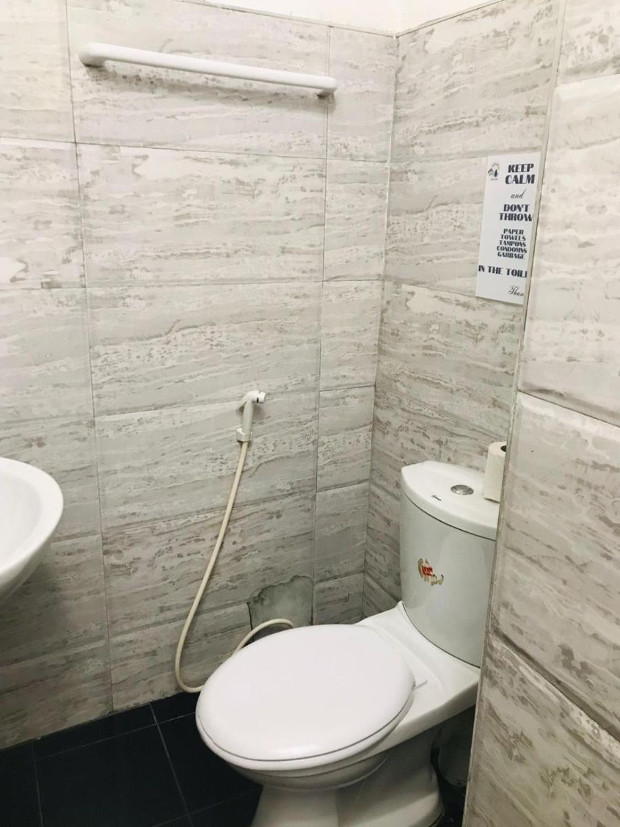 Apartment With Shared Bathroom